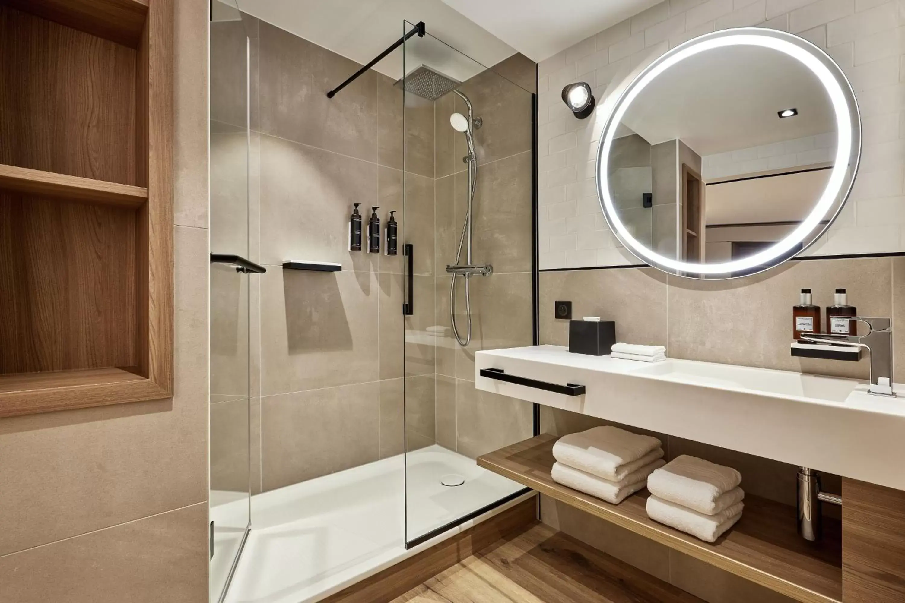 Bathroom in Residence Inn by Marriott Strasbourg