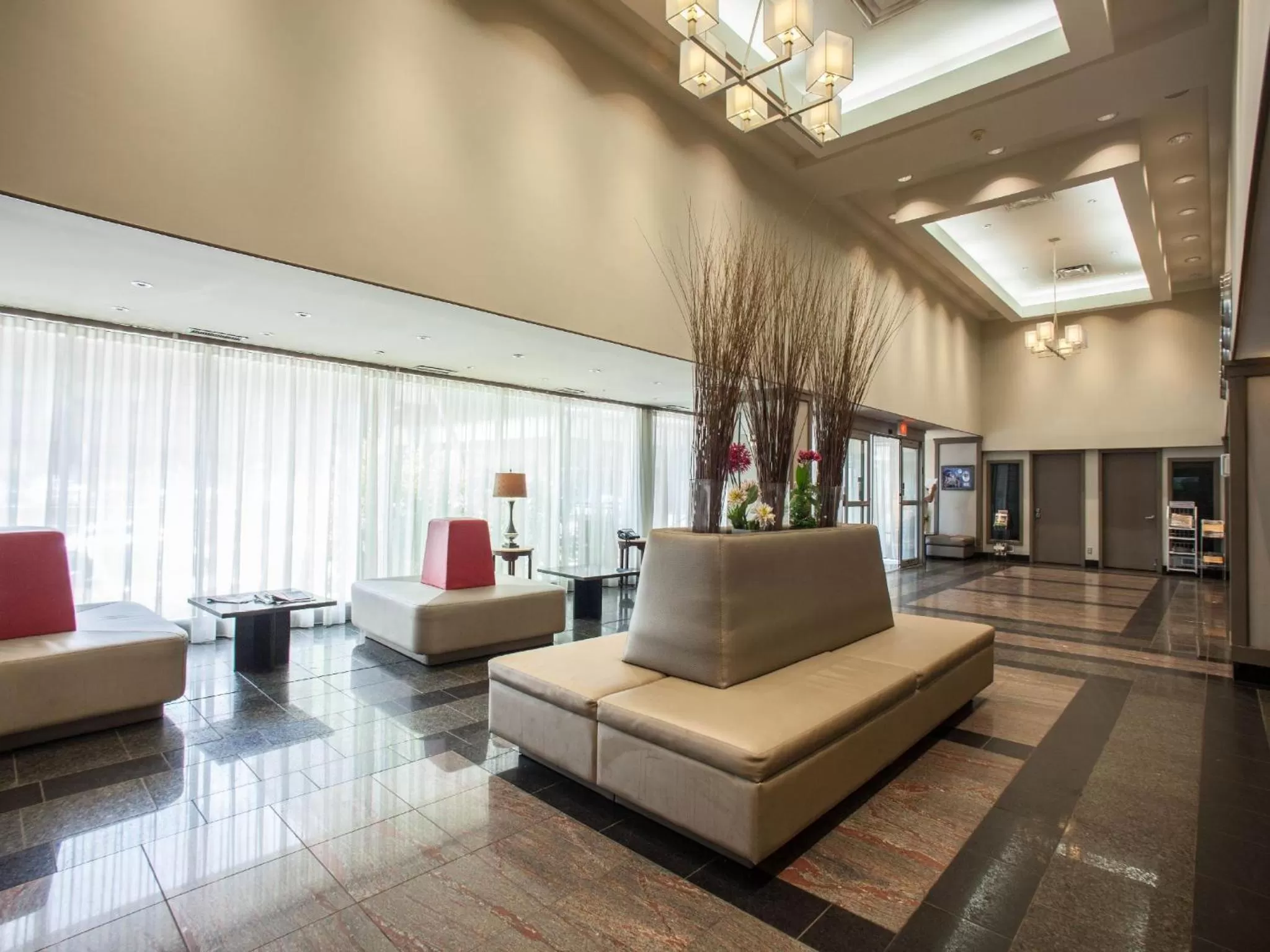 Lobby or reception in Hotel Espresso Montreal Centre-Ville / Downtown