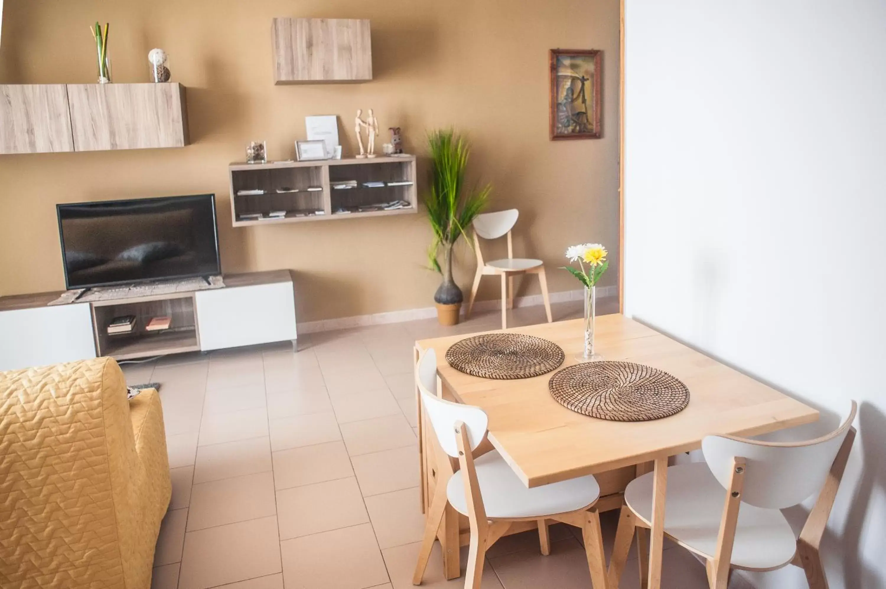 TV and multimedia, Dining Area in Pompei Suite