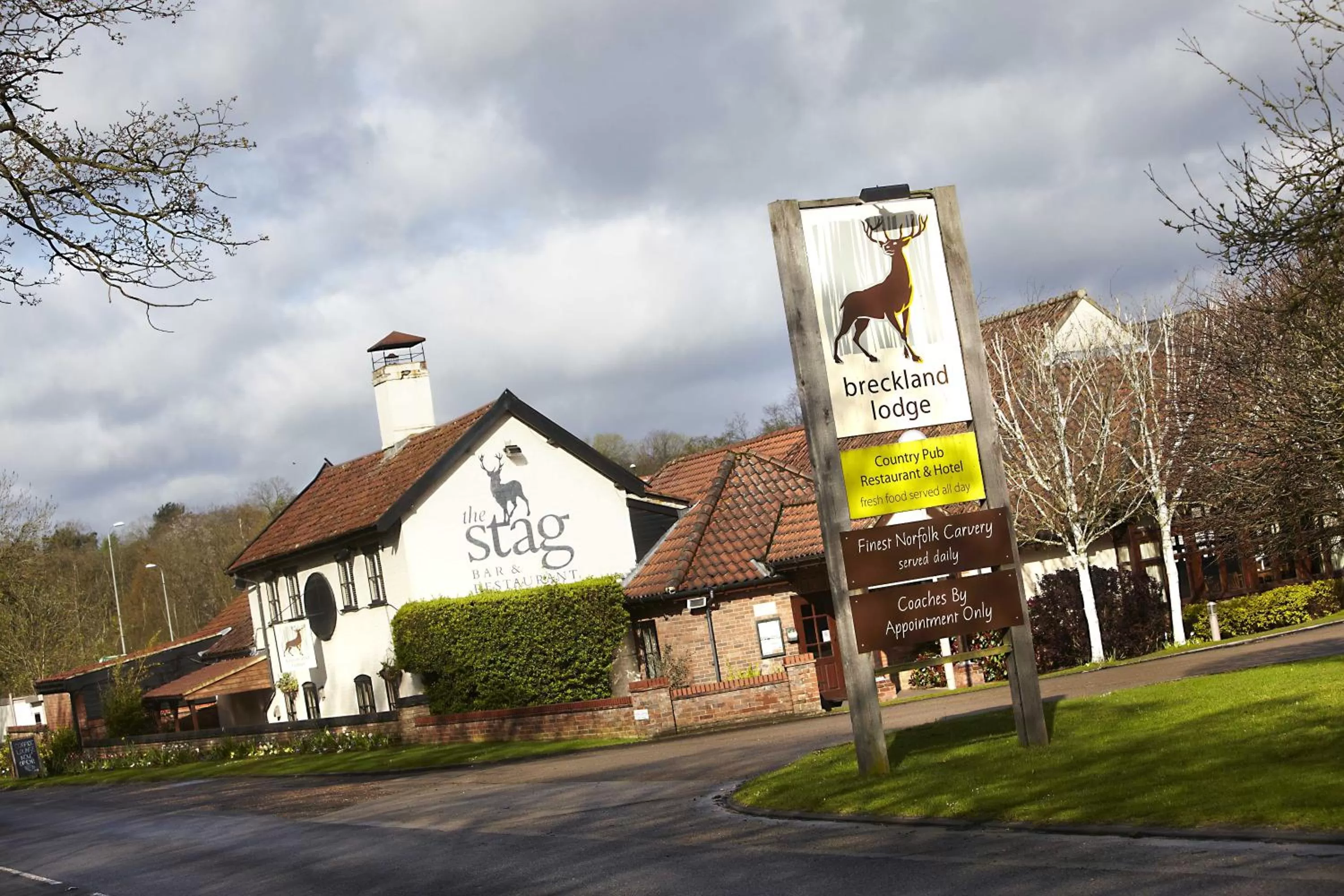 Facade/entrance, Property Building in Breckland Lodge