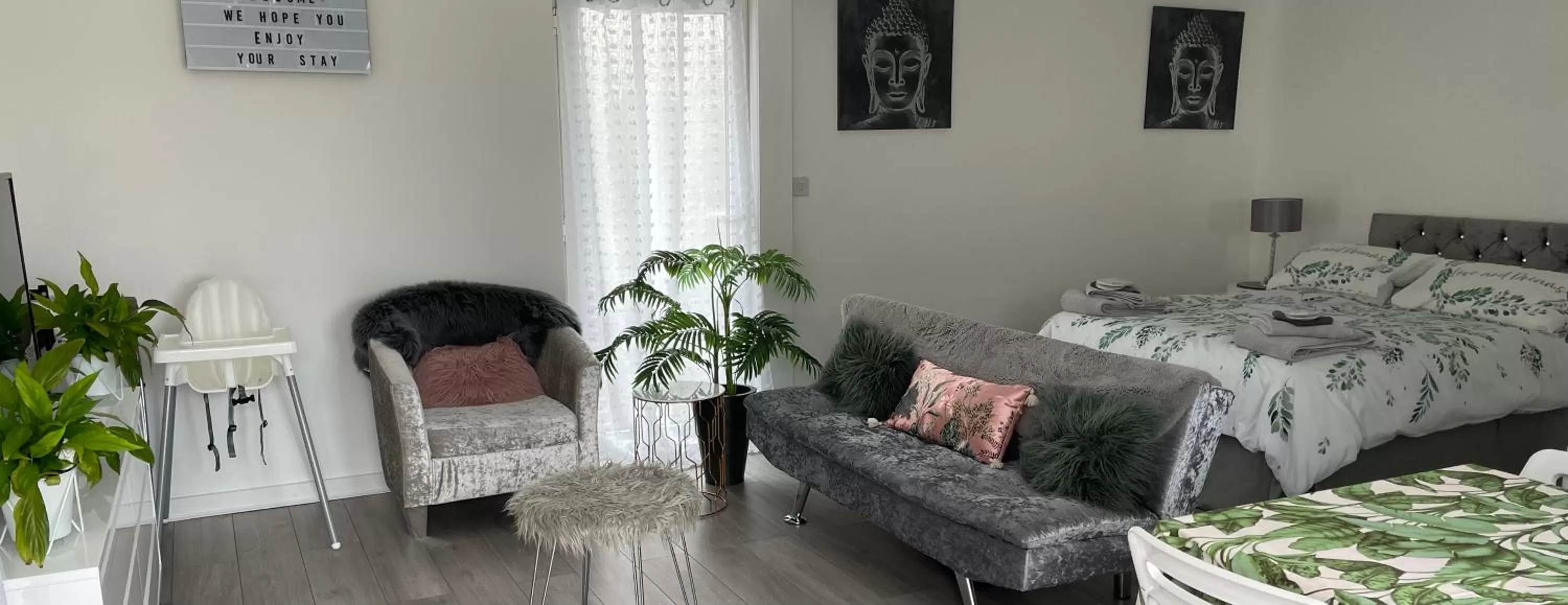 Bed in Nicolas Devon air bed and breakfast