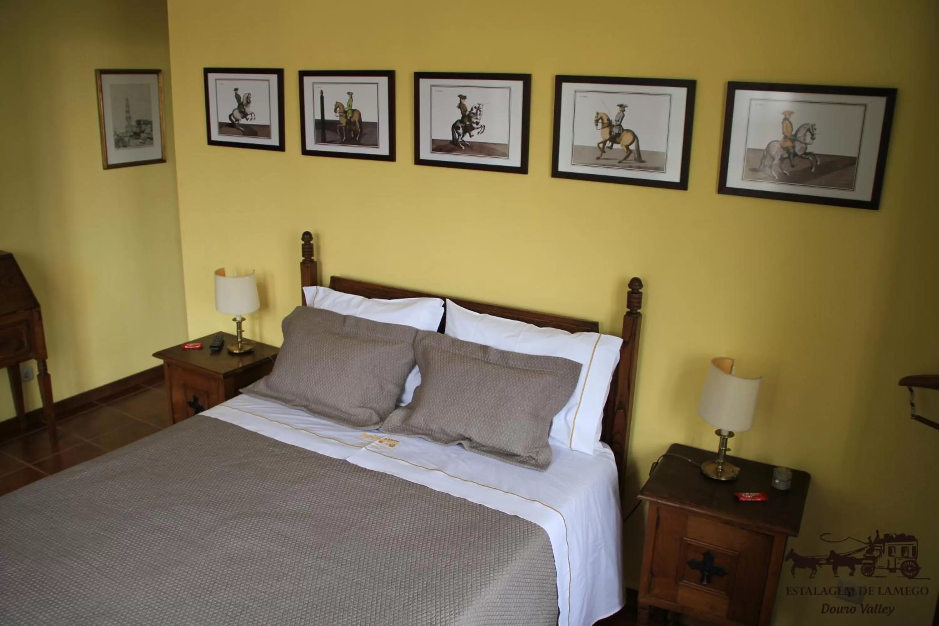 Bed in Camping Lamego Douro Valley