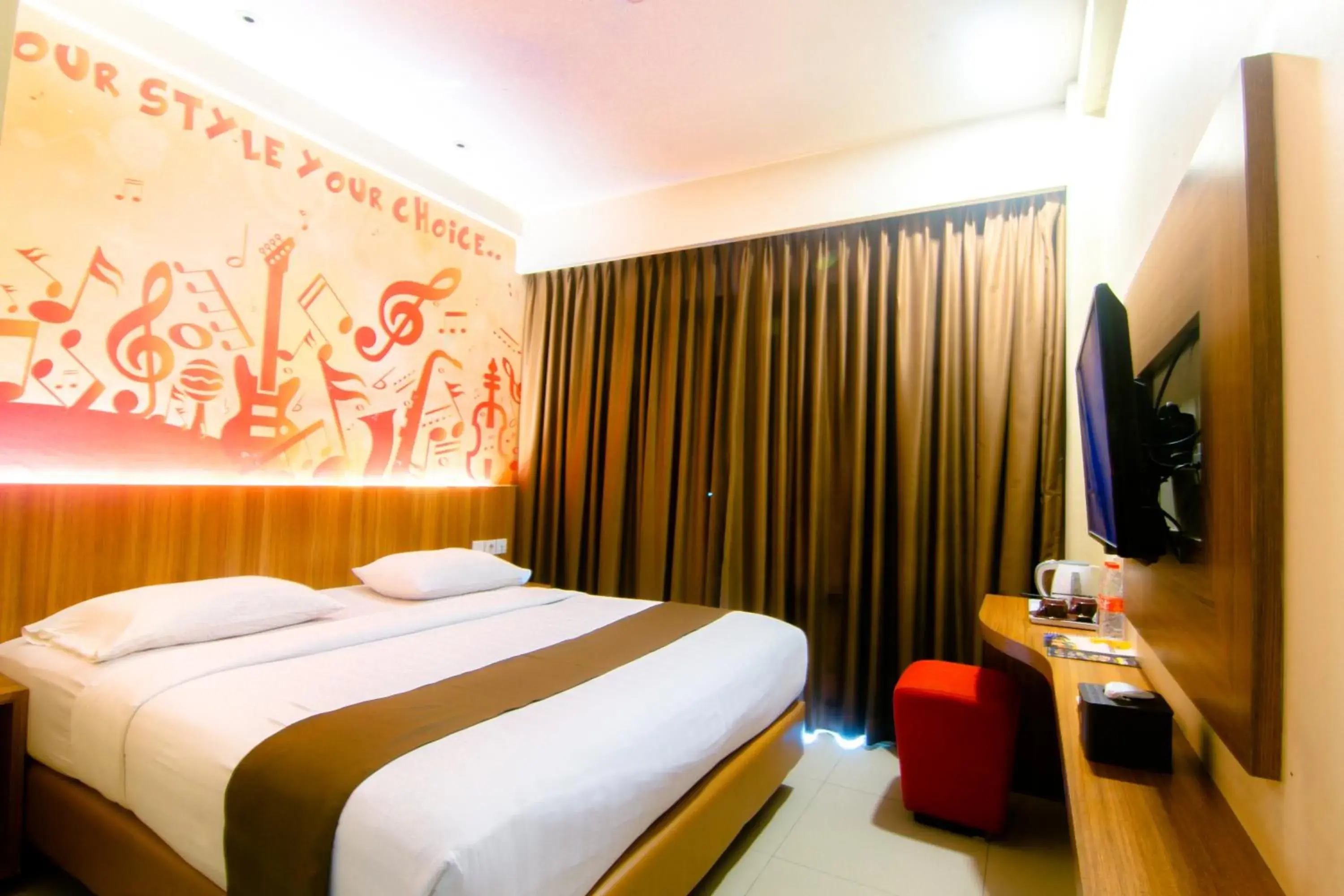 Bed in Front One Hotel Purwodadi Bed in Front One Hotel Purwodadi