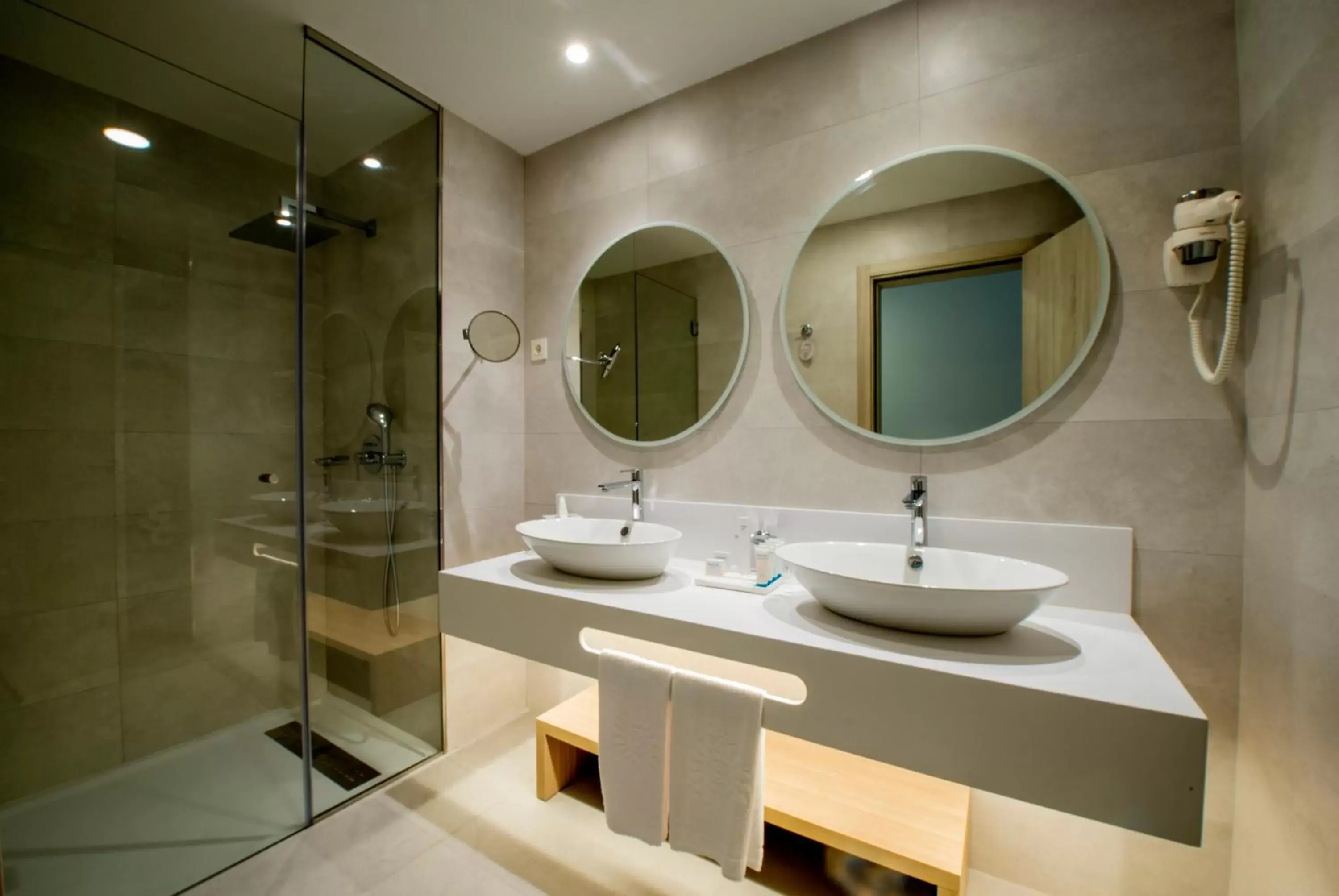 Junior Suite Sea View (2 Adults) in Bahia Principe Fantasia Tenerife - All Inclusive Junior Suite Sea View (2 Adults) in Bahia Principe Fantasia Tenerife - All Inclusive