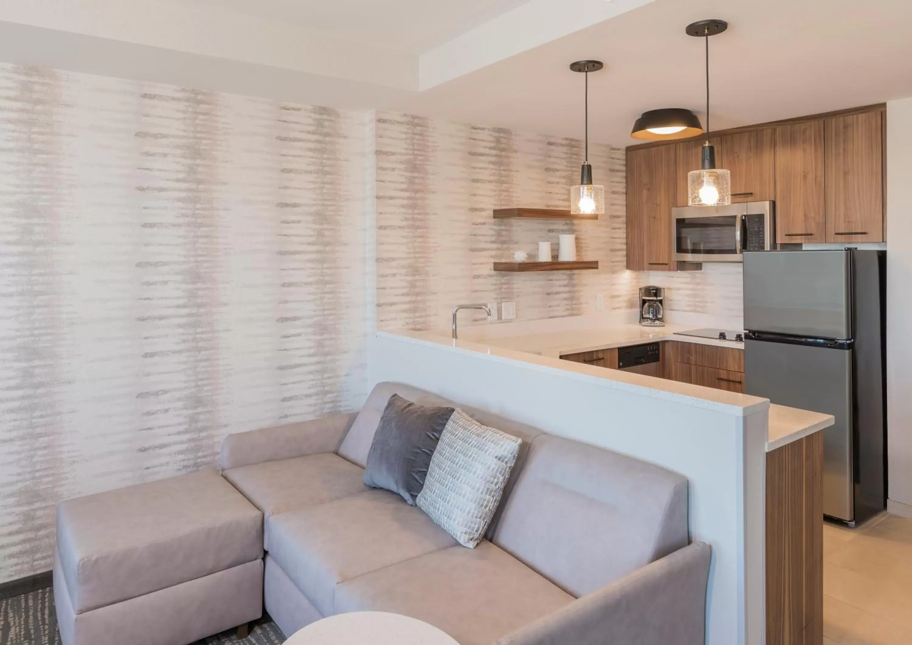 Kitchen or kitchenette, Seating Area in Residence Inn by Marriott Halifax Dartmouth