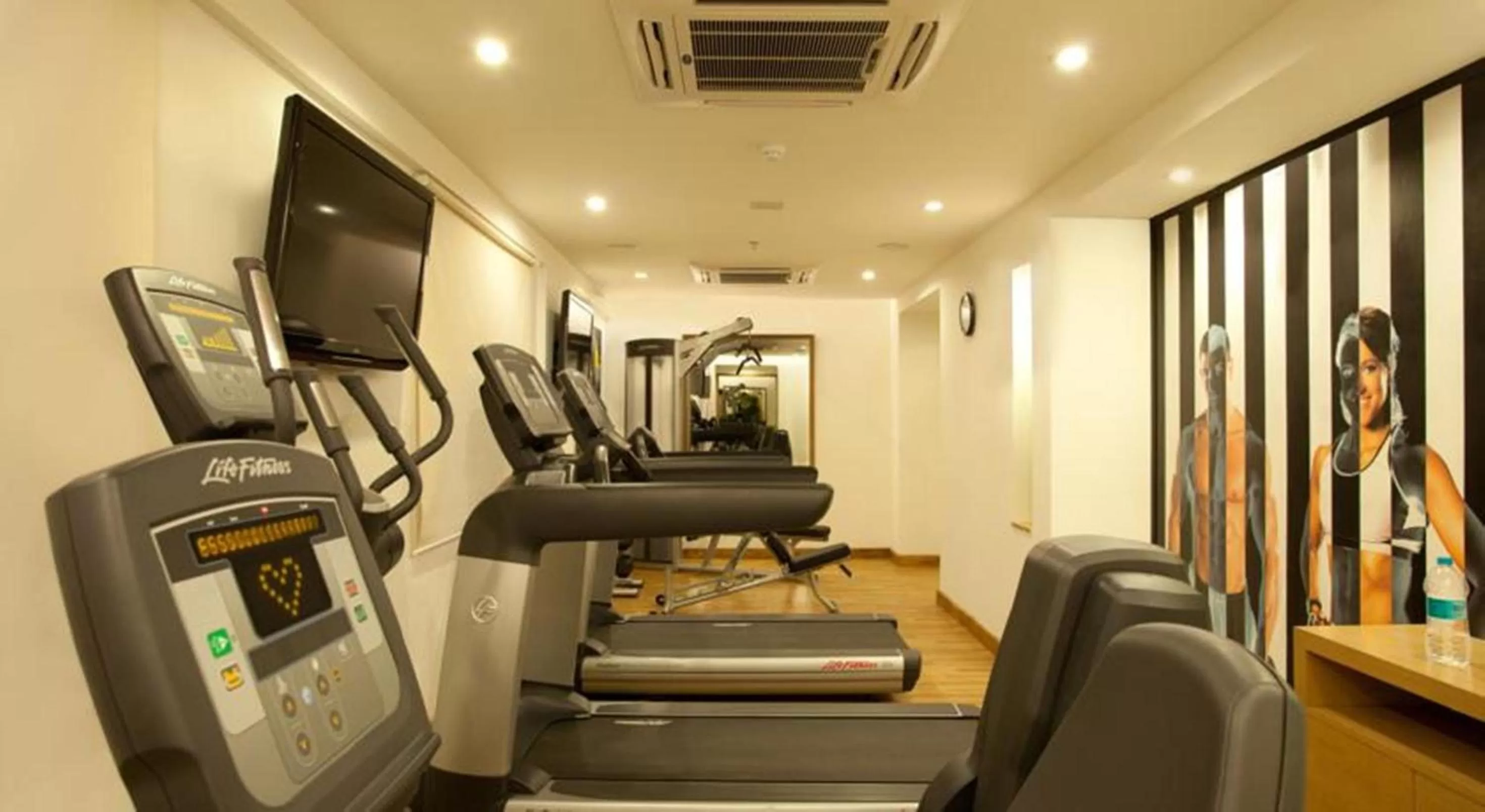 Fitness centre/facilities in Lemon Tree Hotel Shimona Chennai