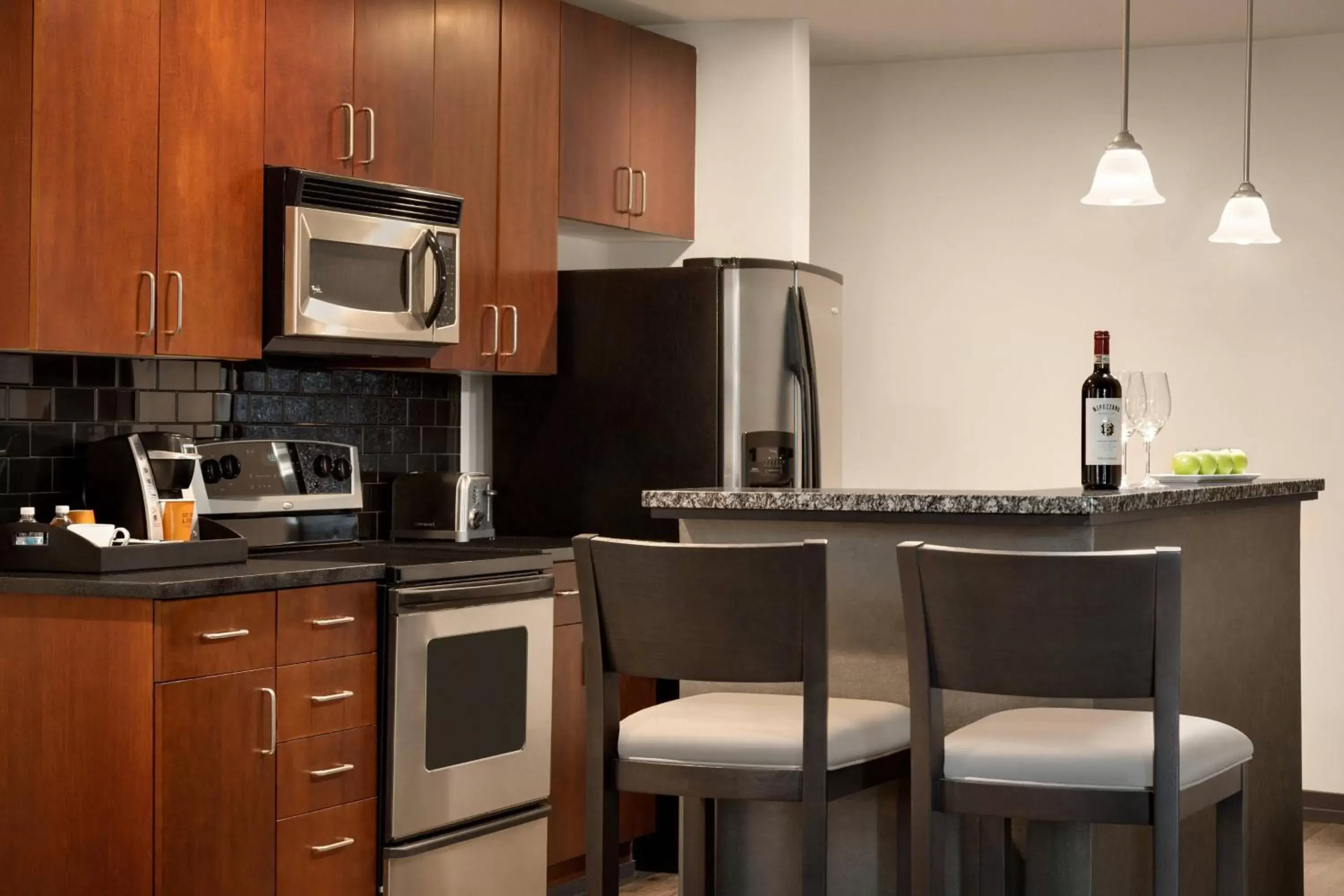 Kitchen or kitchenette, Kitchen/Kitchenette in Twelve Midtown, Marriott Autograph Collection