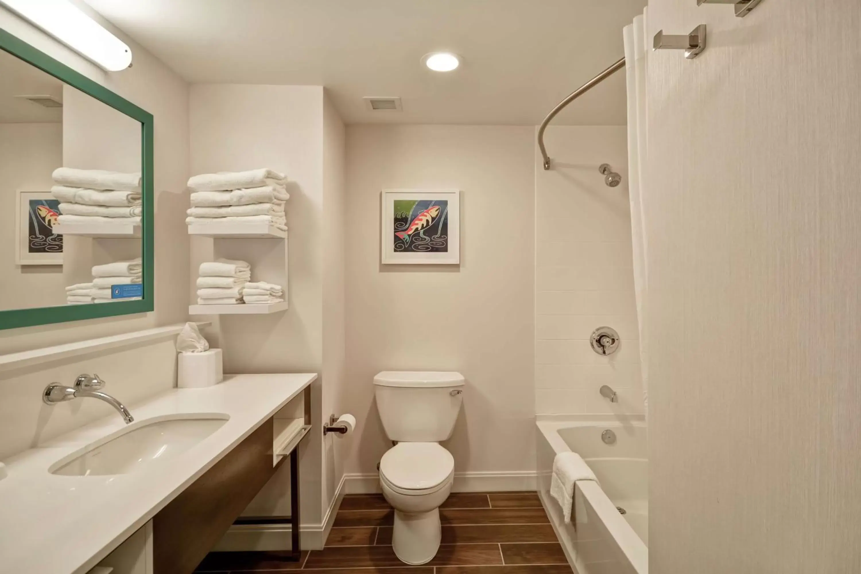 Bathroom in Hampton Inn Suites Grants Pass