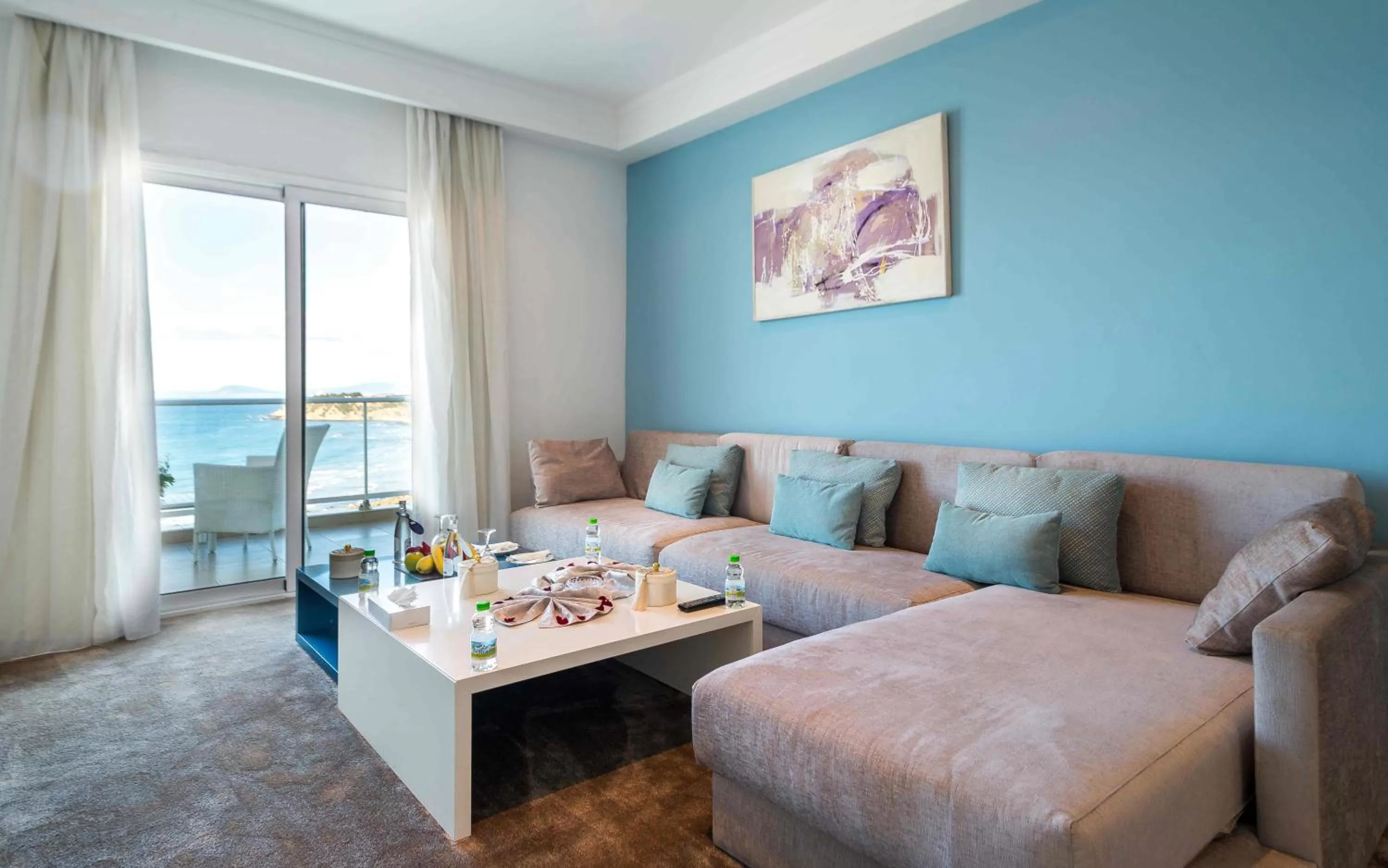 Communal lounge/ TV room in Hotel Farah Tanger