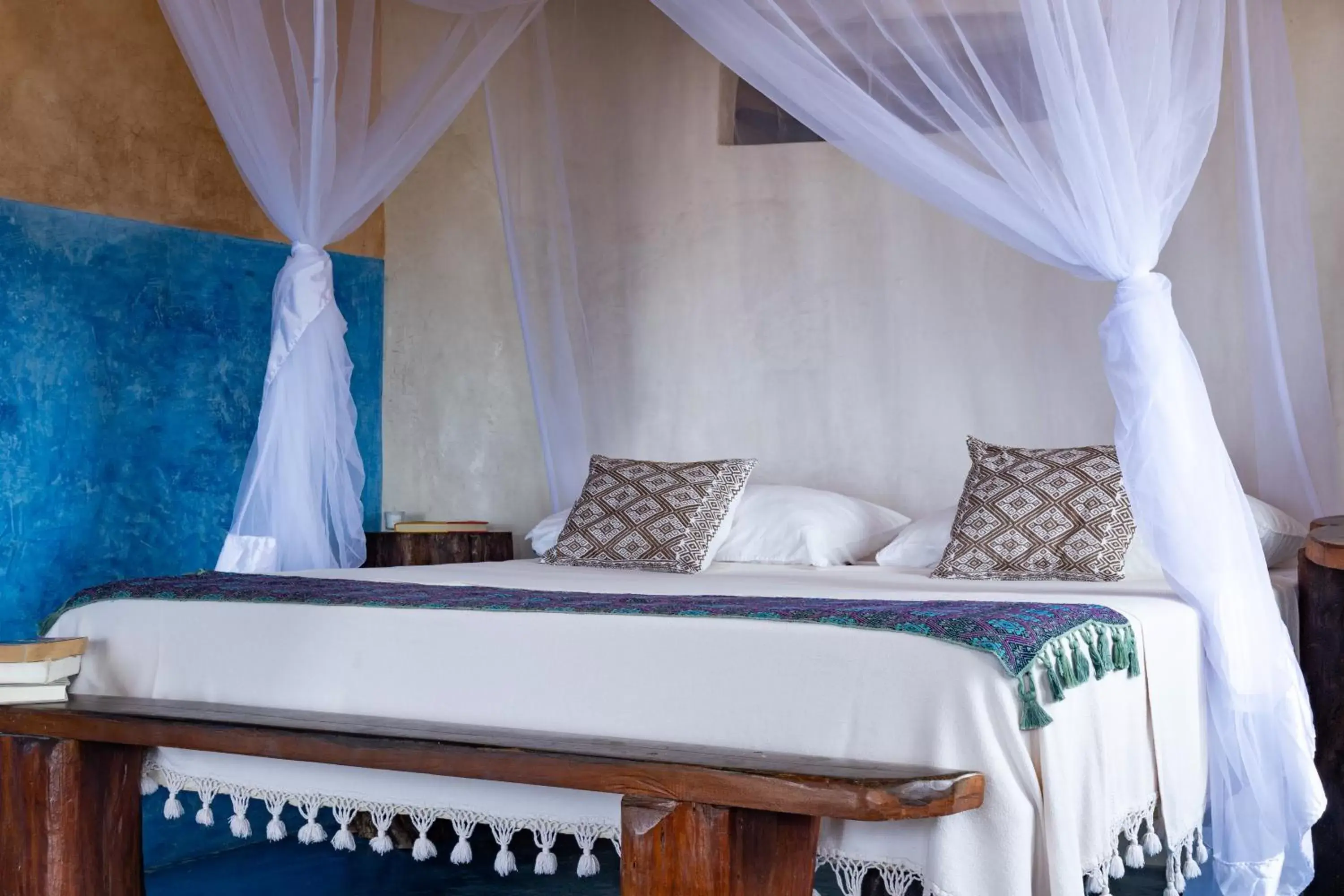 Master Suite Ocean Front Upper Floor king size bed and private bathroom in La Posada del Sol Boutique Hotel Tulum