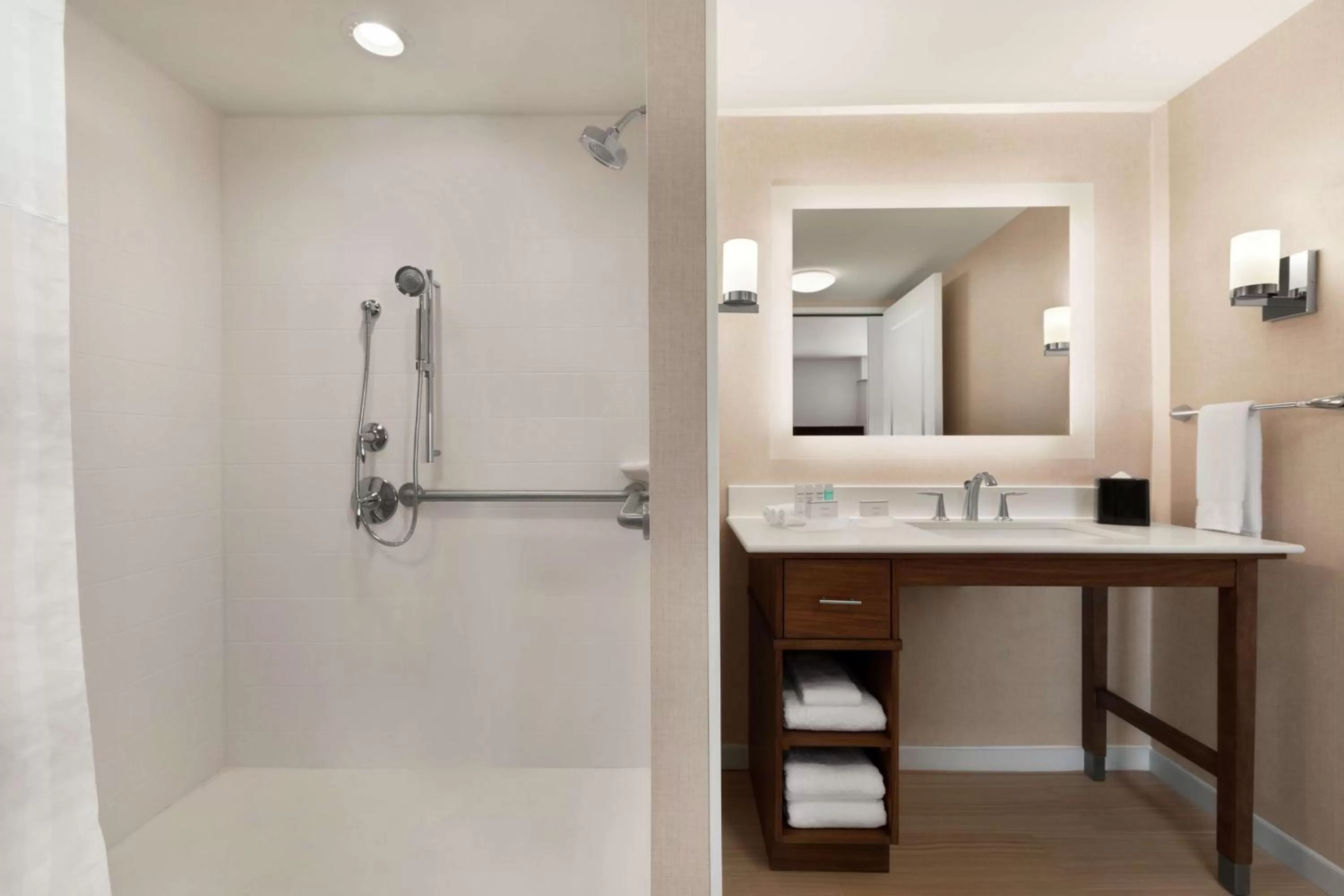 Bathroom in Homewood Suites by Hilton Houston NW at Beltway 8