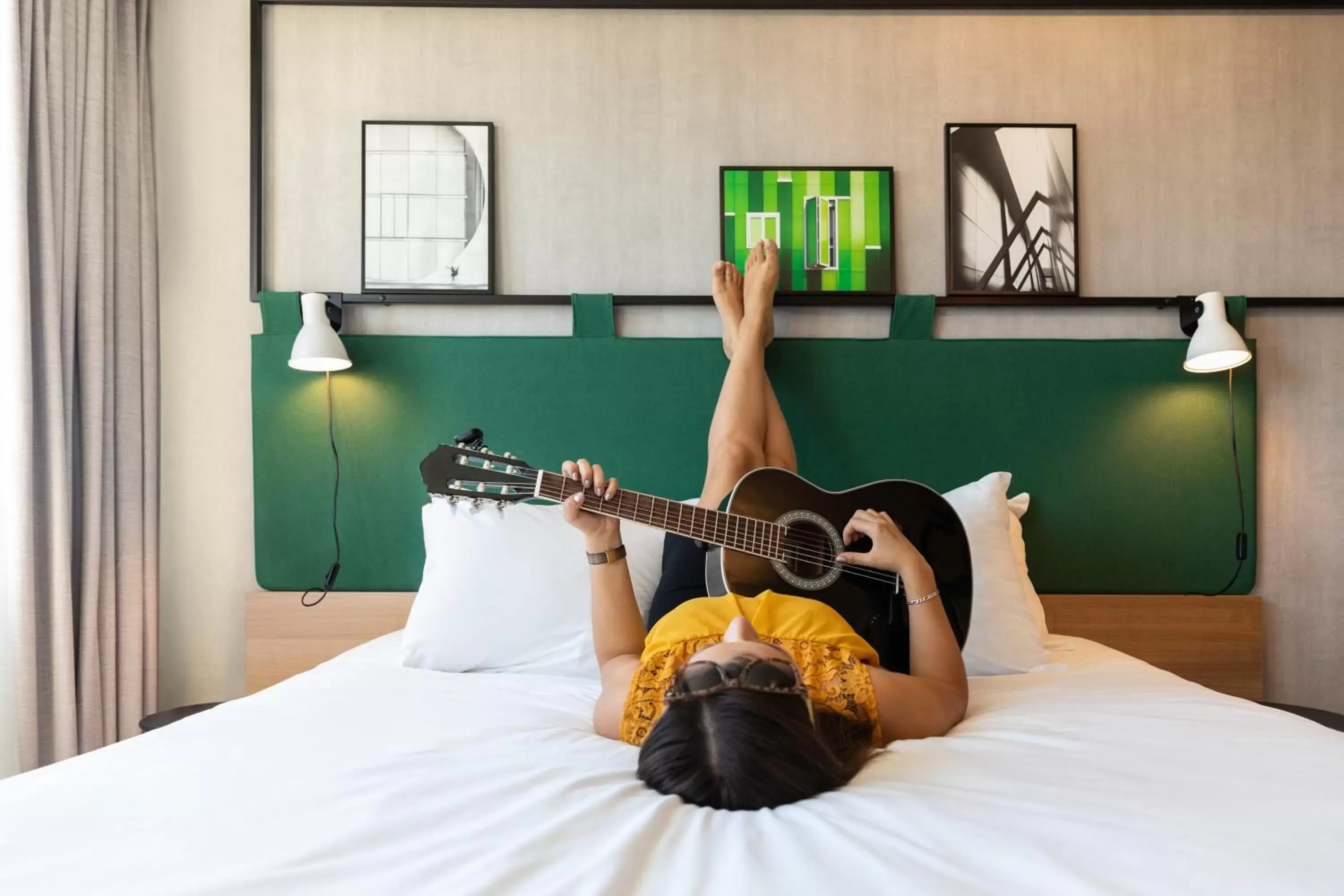 Photo of the whole room, Bed in ibis Tours Sud Photo of the whole room, Bed in ibis Tours Sud