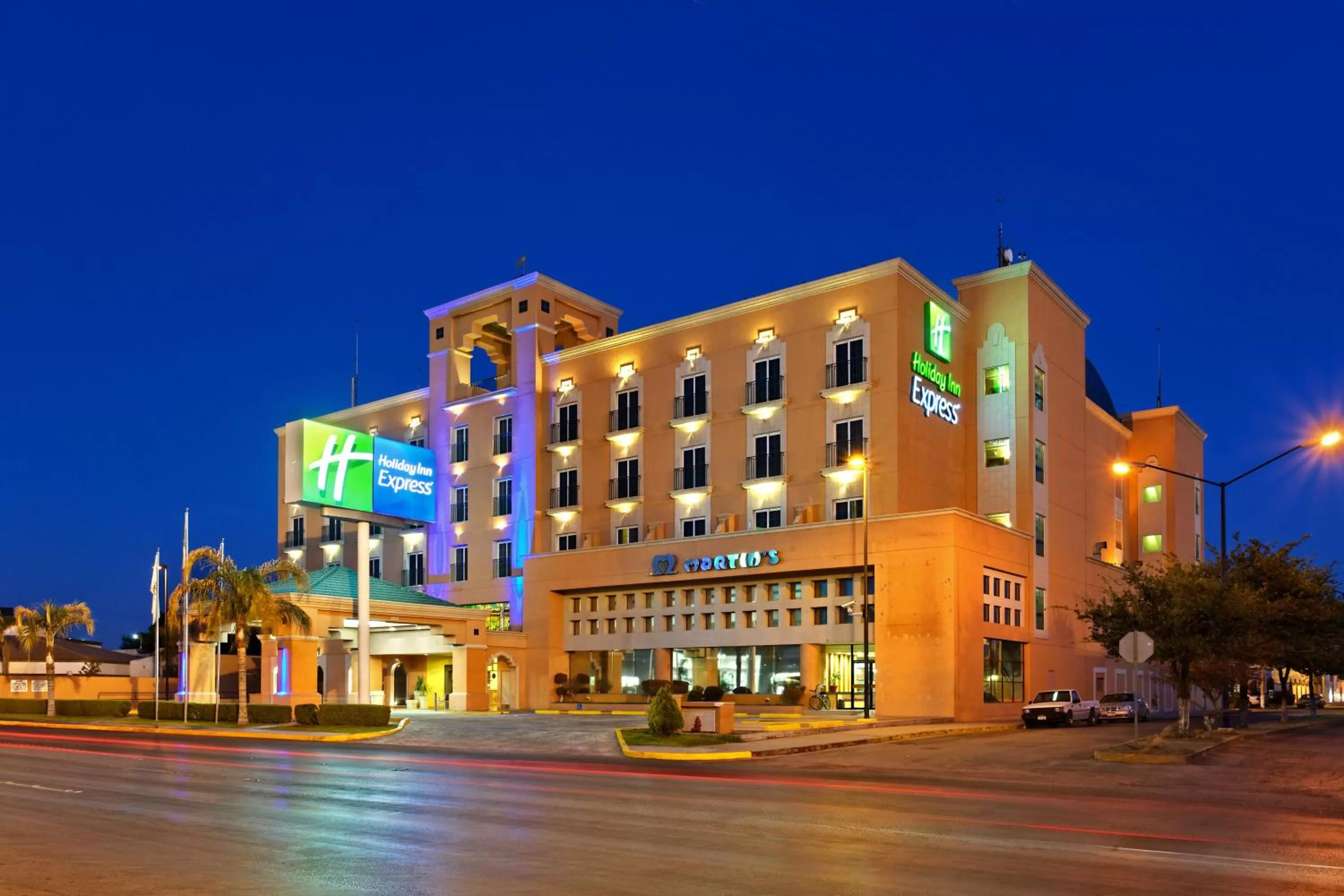 Property building in Holiday Inn Express Torreon by IHG