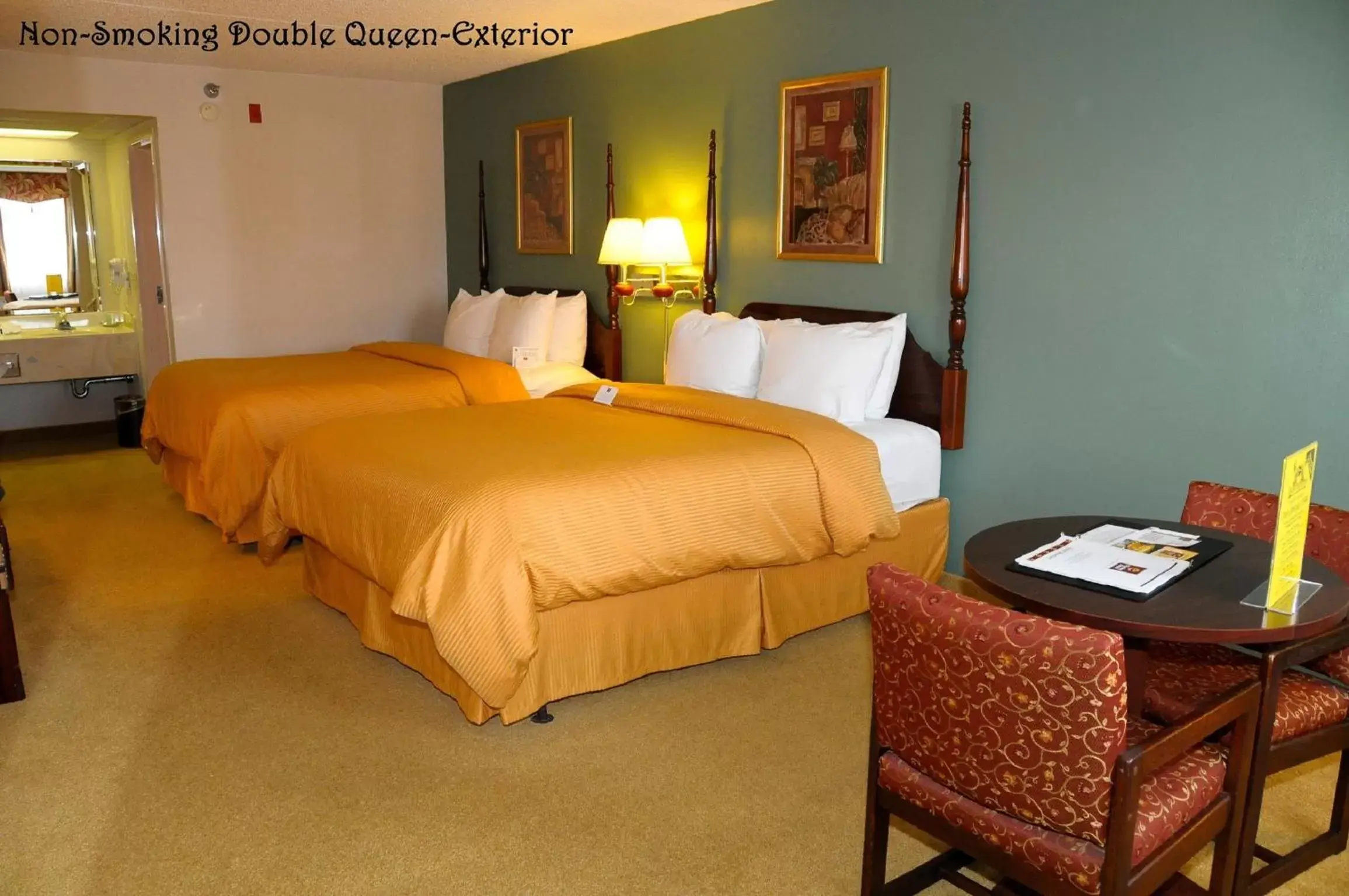 Queen Room with Two Queen Beds - Disability Access/Non-Smoking in Clarion Hotel Branson