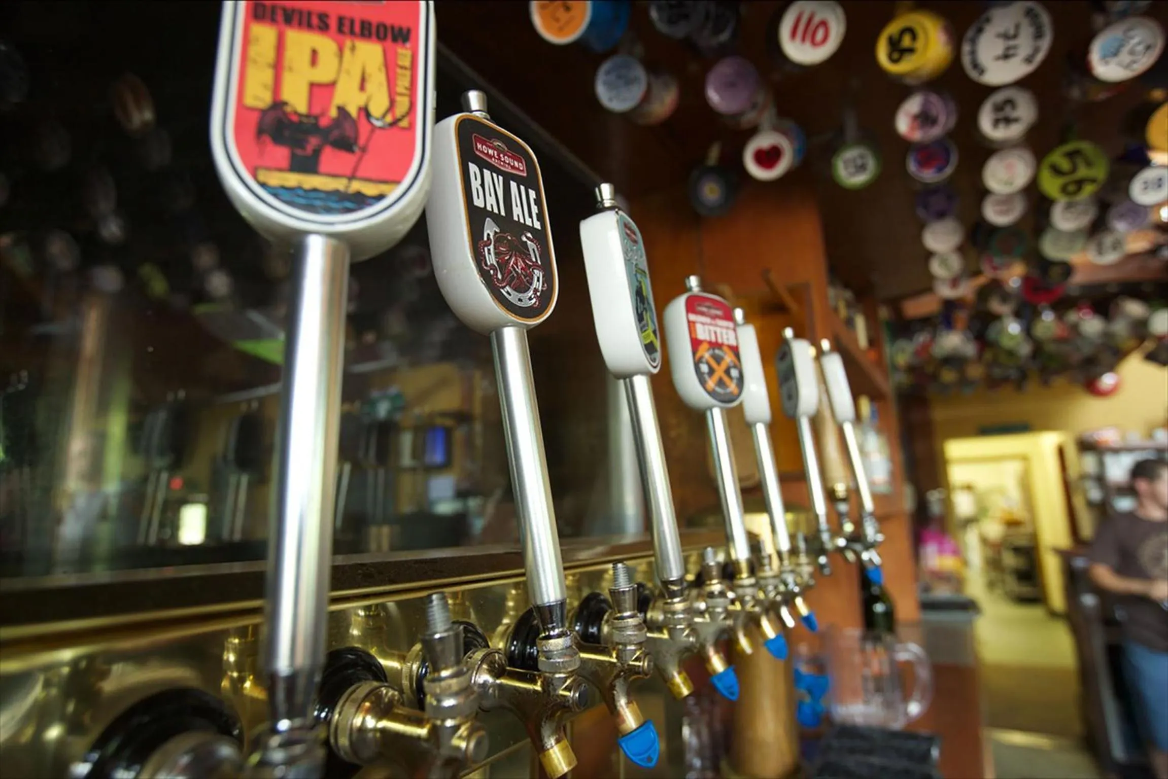 Lounge or bar in Howe Sound Inn & Brewing Company