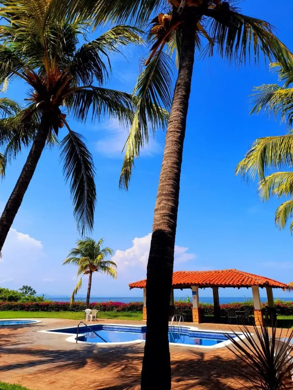 Pool view in Comfort Inn Real La Union Pool view in Comfort Inn Real La Union