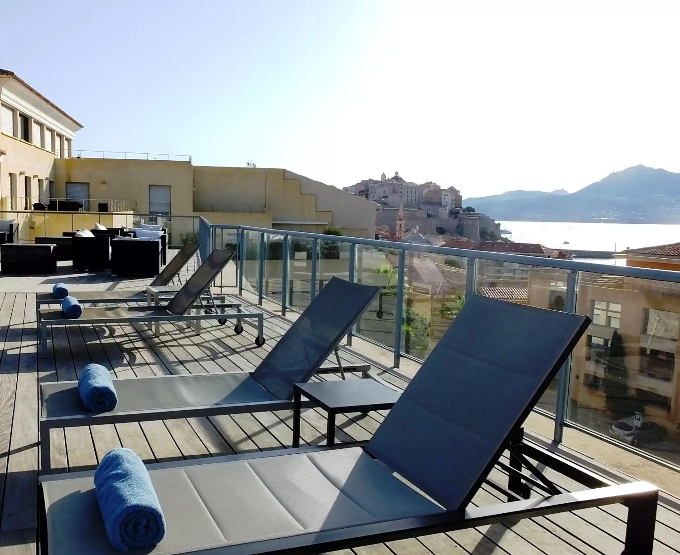 Patio, Balcony/Terrace in Le Mariana