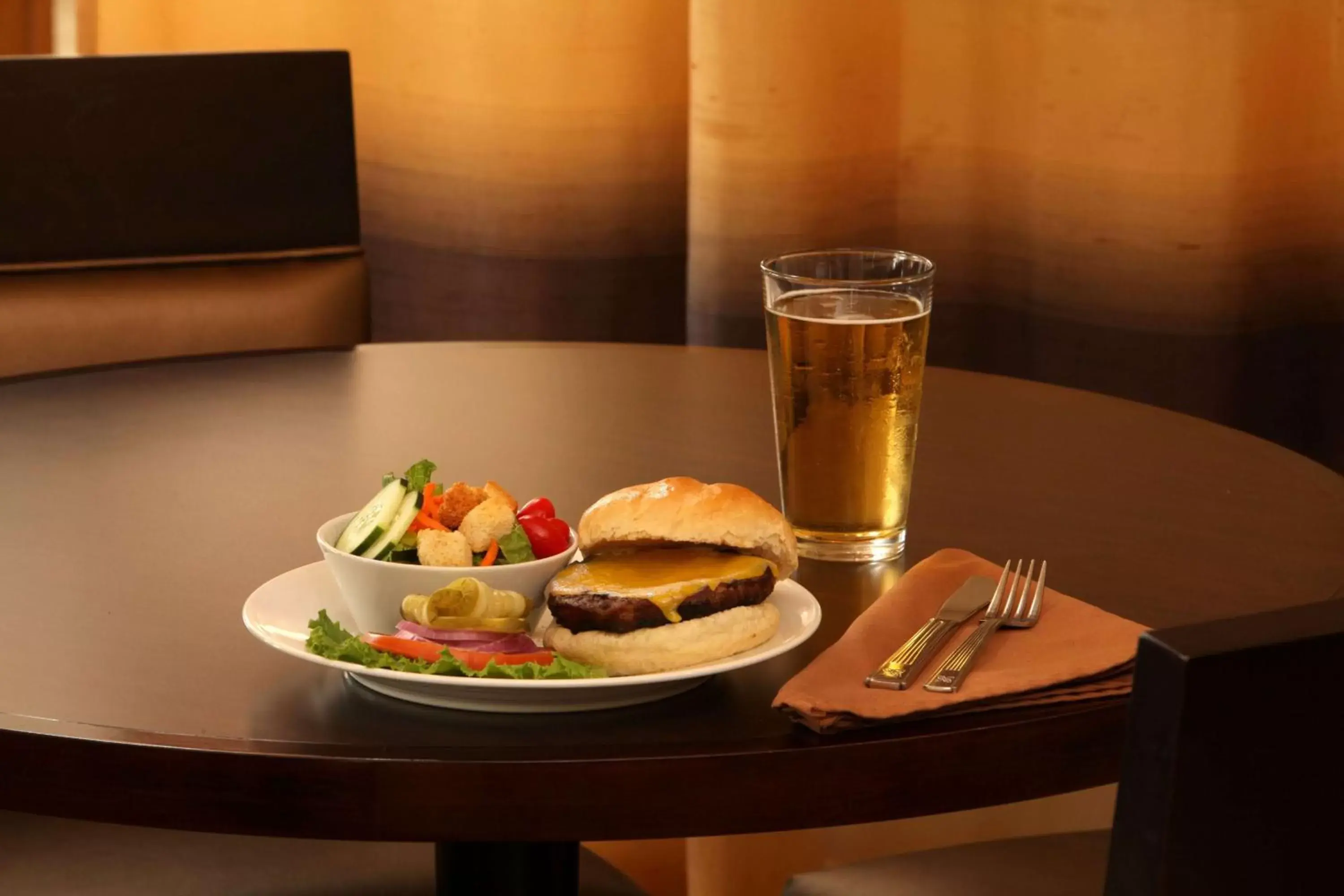 Restaurant/places to eat in Hilton Garden Inn Spokane Airport