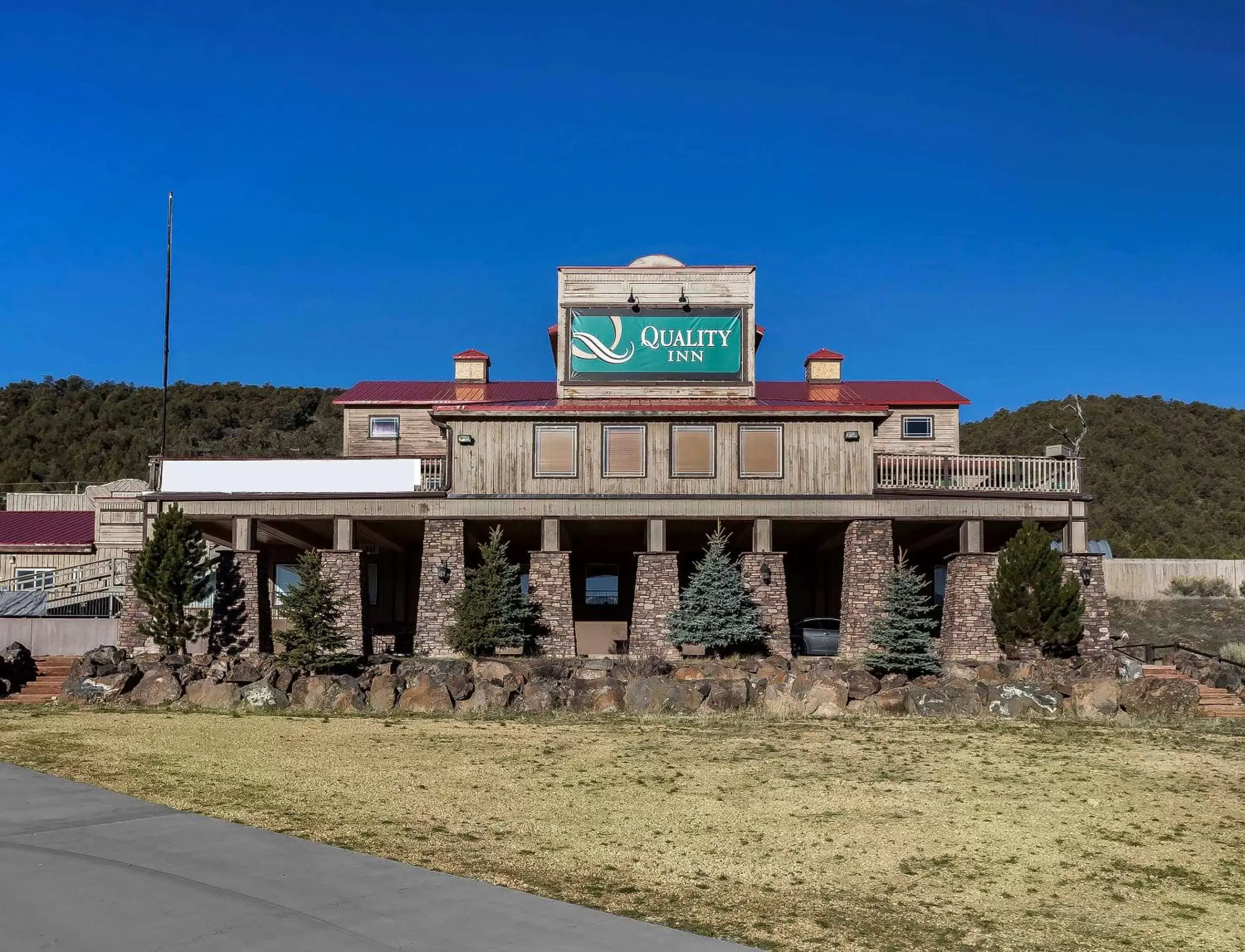 Property Building in Quality Inn Bryce Canyon