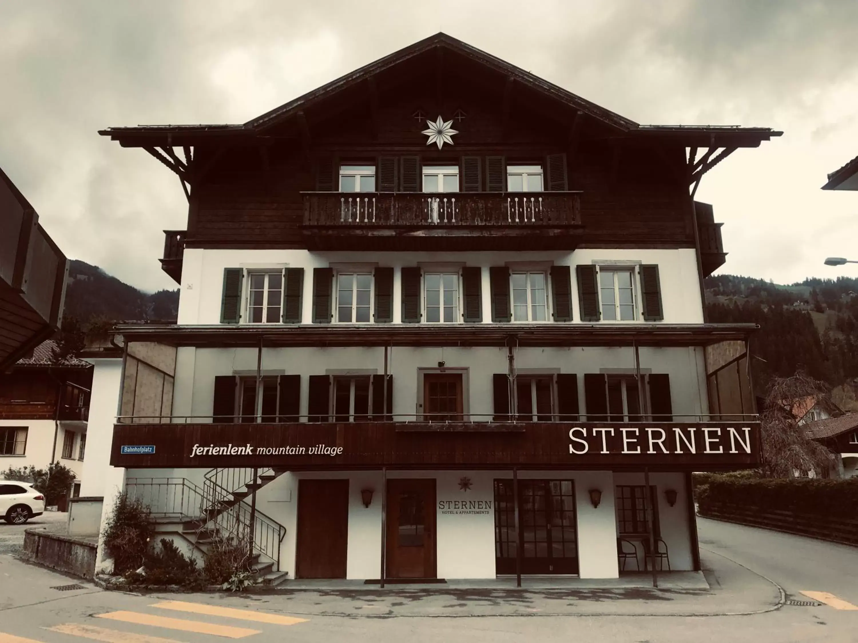 Property building, Winter in Hotel Sternen