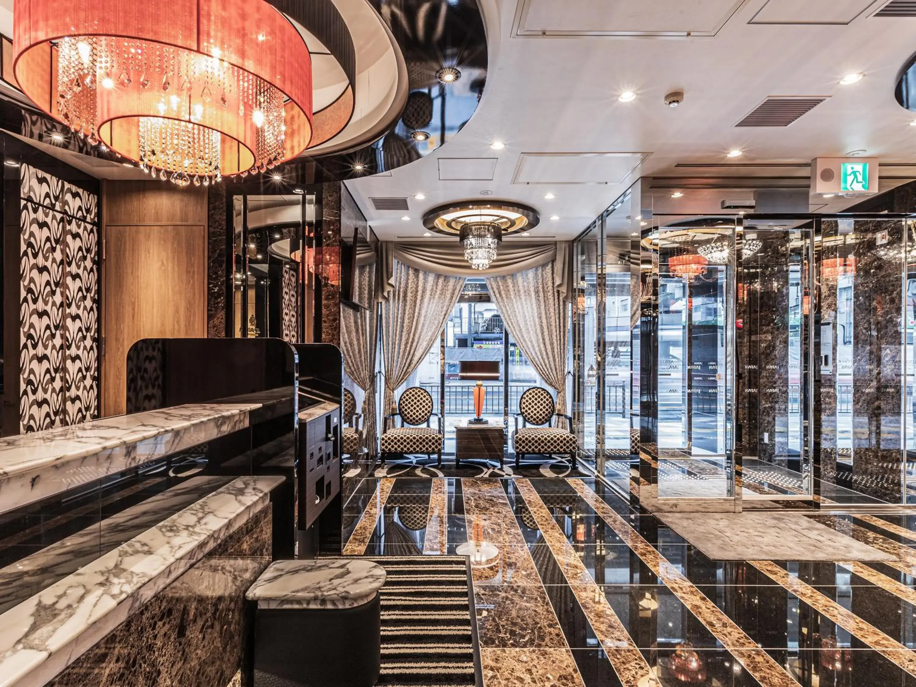 Lobby or reception in APA Hotel Shin Osaka Esaka Ekimae Lobby or reception in APA Hotel Shin Osaka Esaka Ekimae