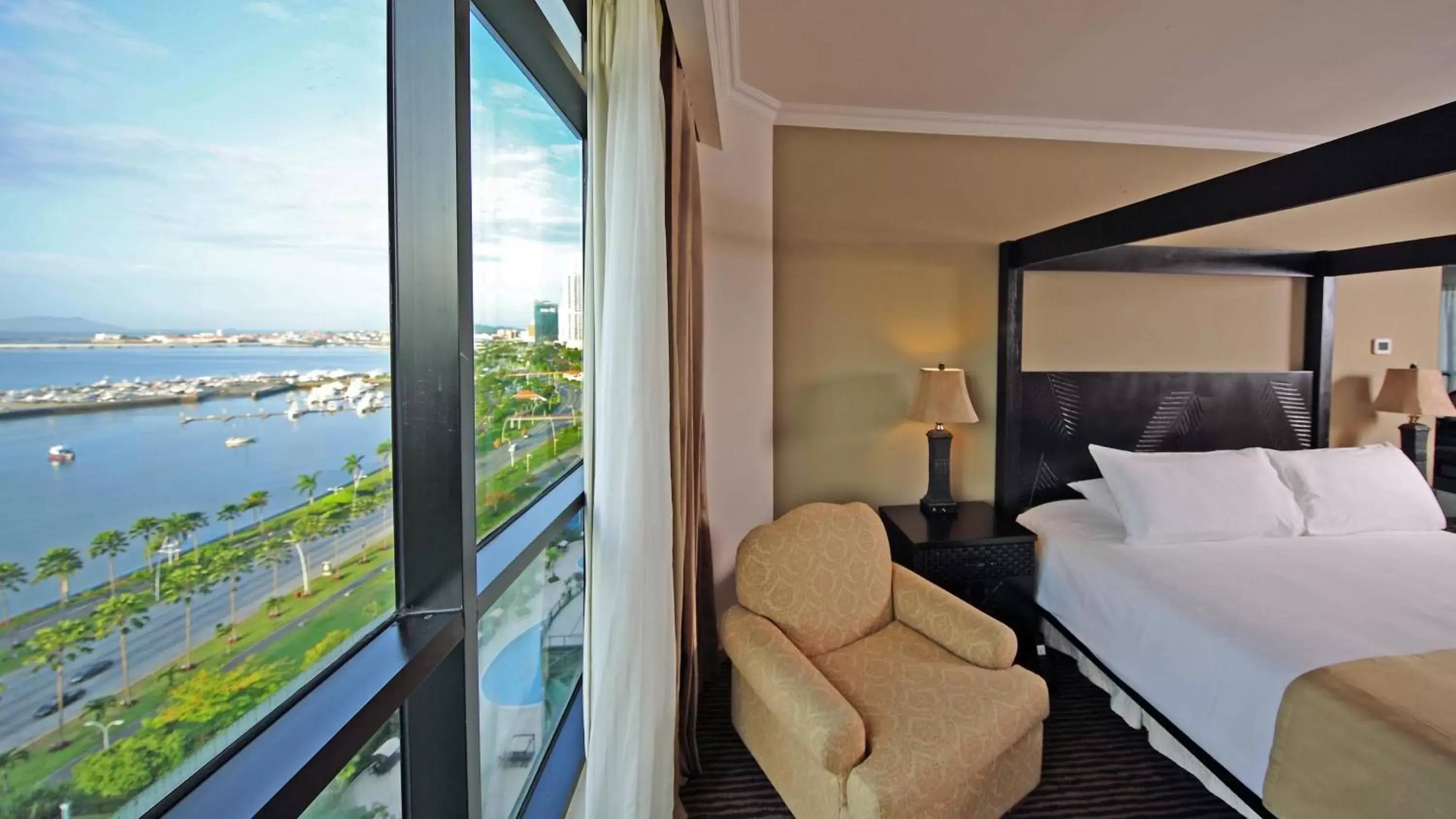 Bedroom in Intercontinental Miramar Panama, an IHG Hotel