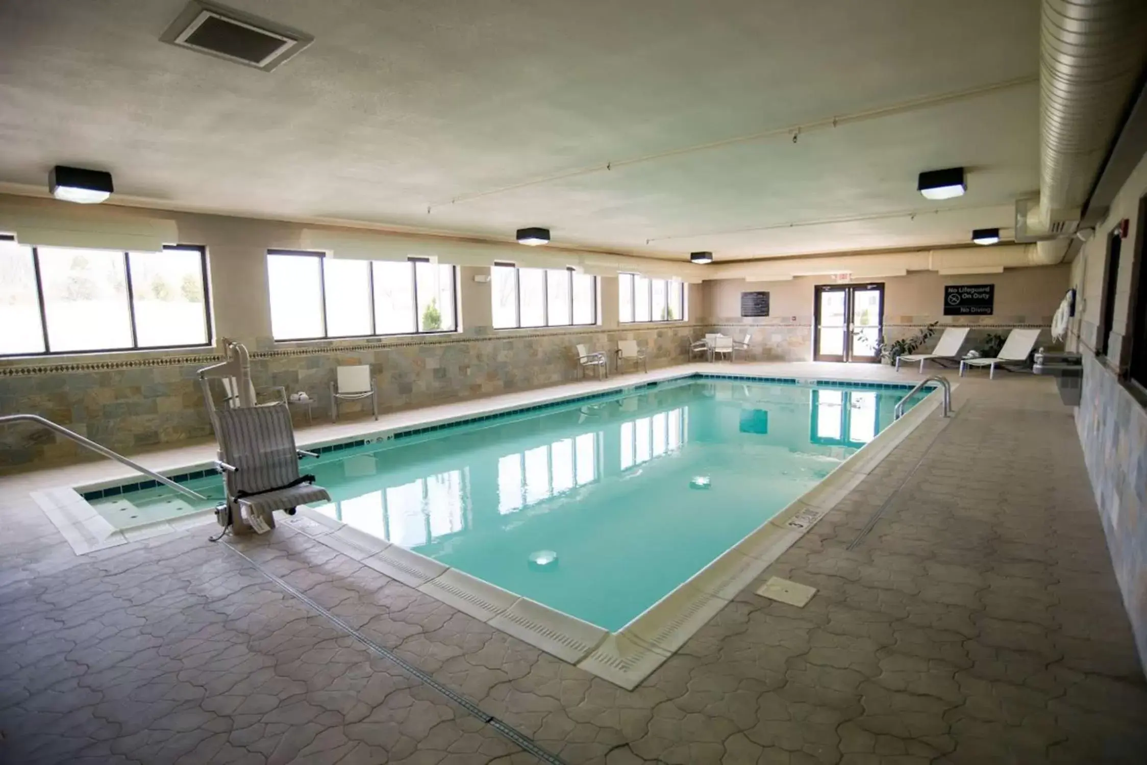 Pool view, Swimming Pool in Hampton Inn & Suites Radcliff/Fort Knox