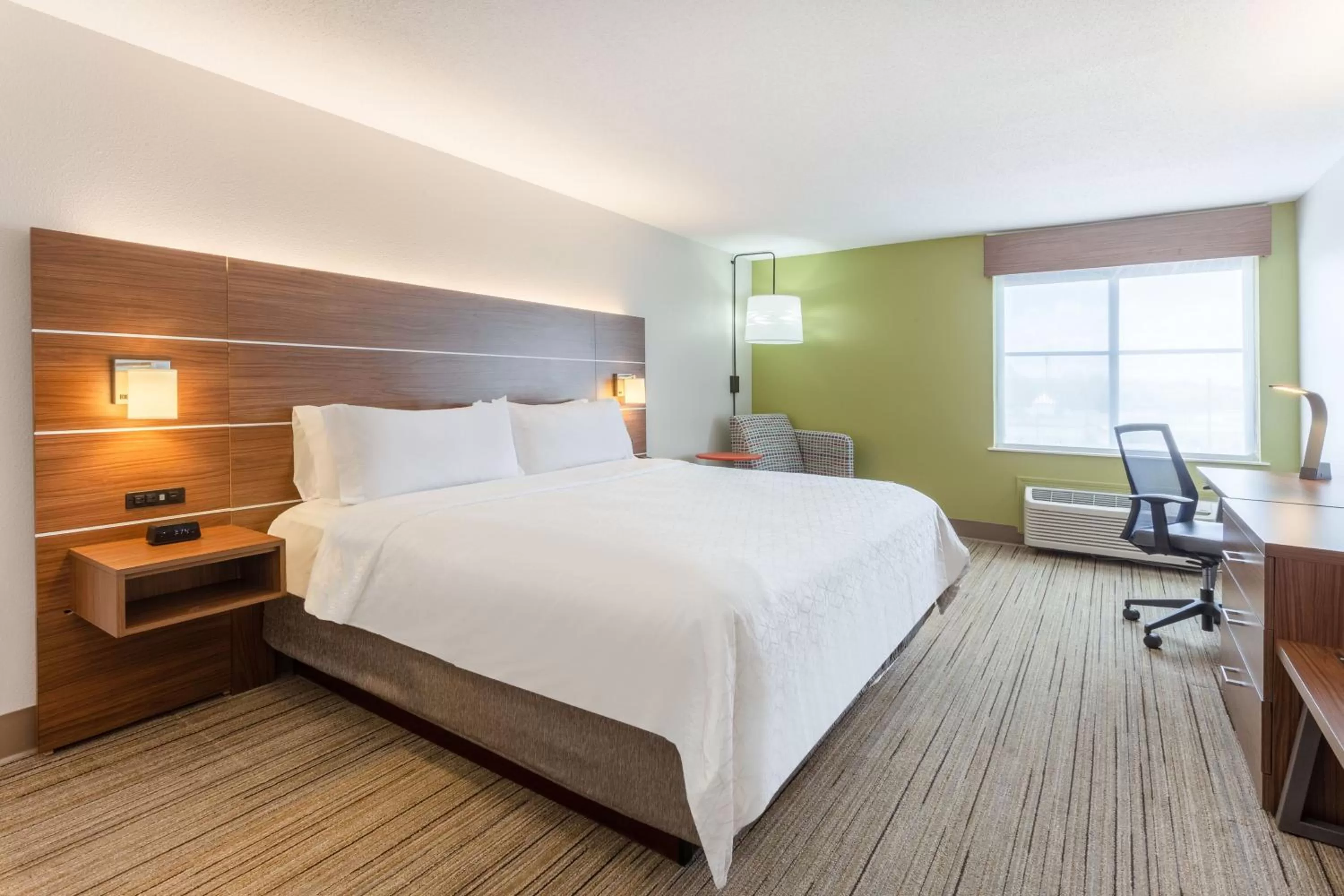 Holiday Inn Express Scottsburg by IHG
