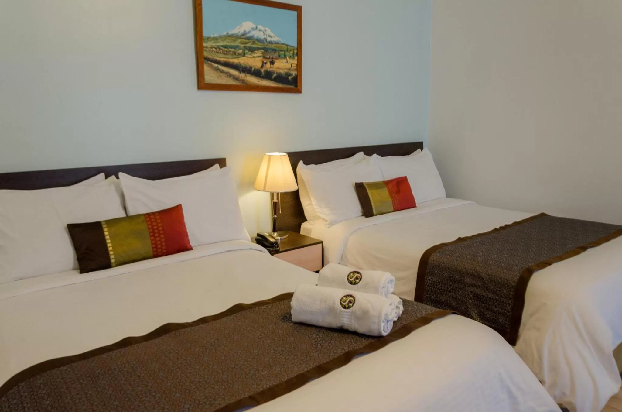 Standard Quadruple Room in Hotel Shalom