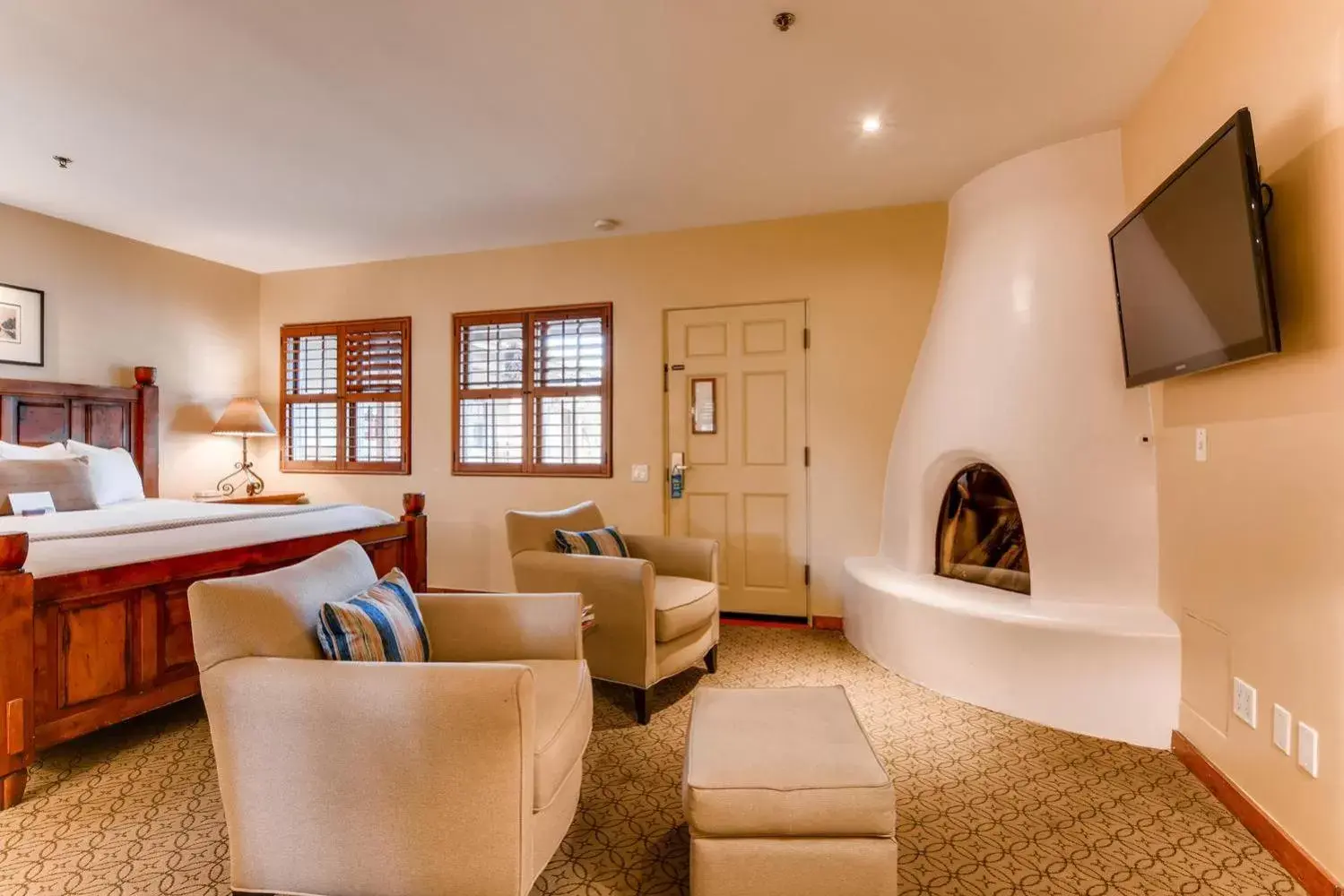 Photo of the whole room, Seating Area in Old Santa Fe Inn