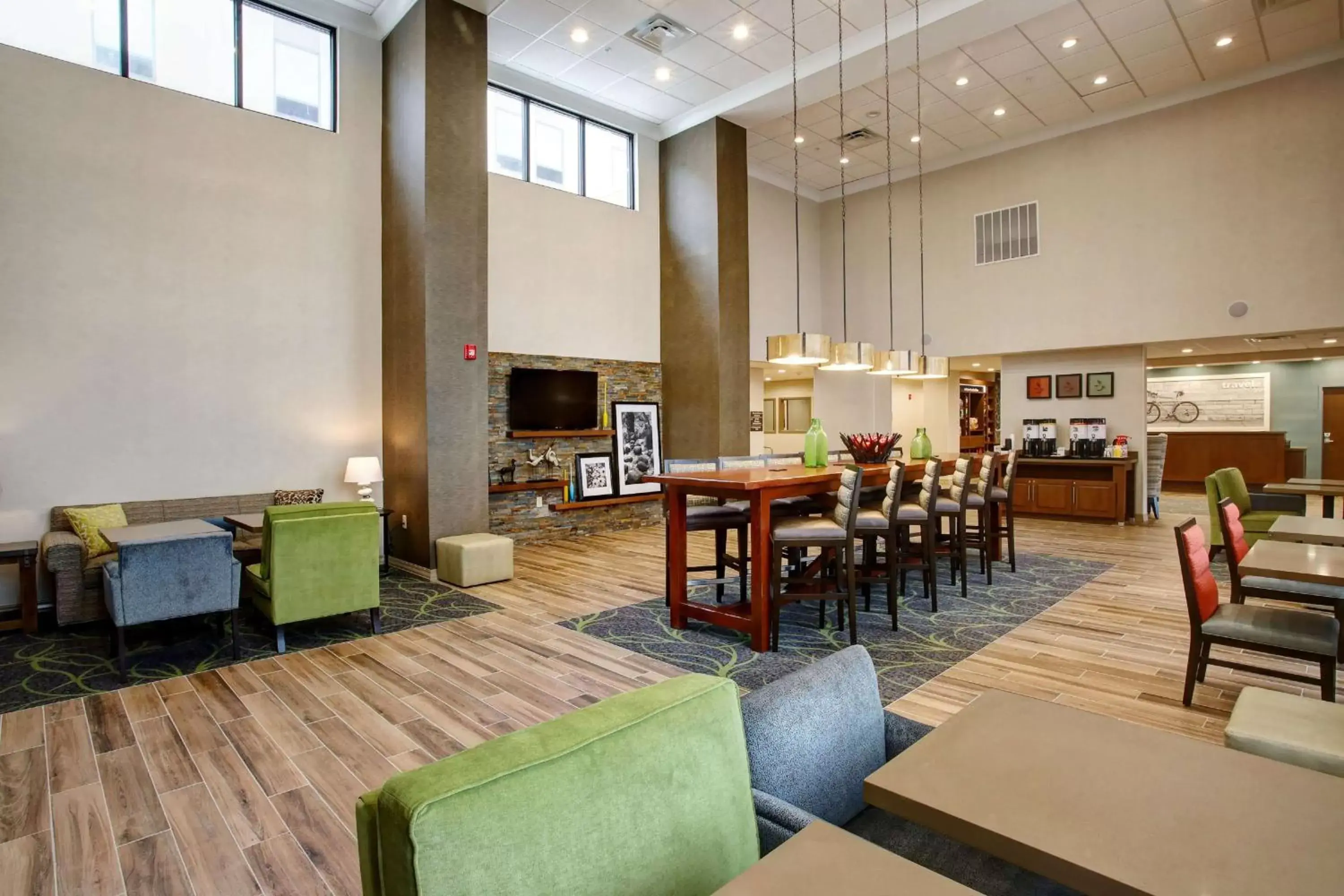 Lobby or reception, Restaurant/Places to Eat in Hampton Inn & Suites By Hilton Baltimore/Aberdeen, Md