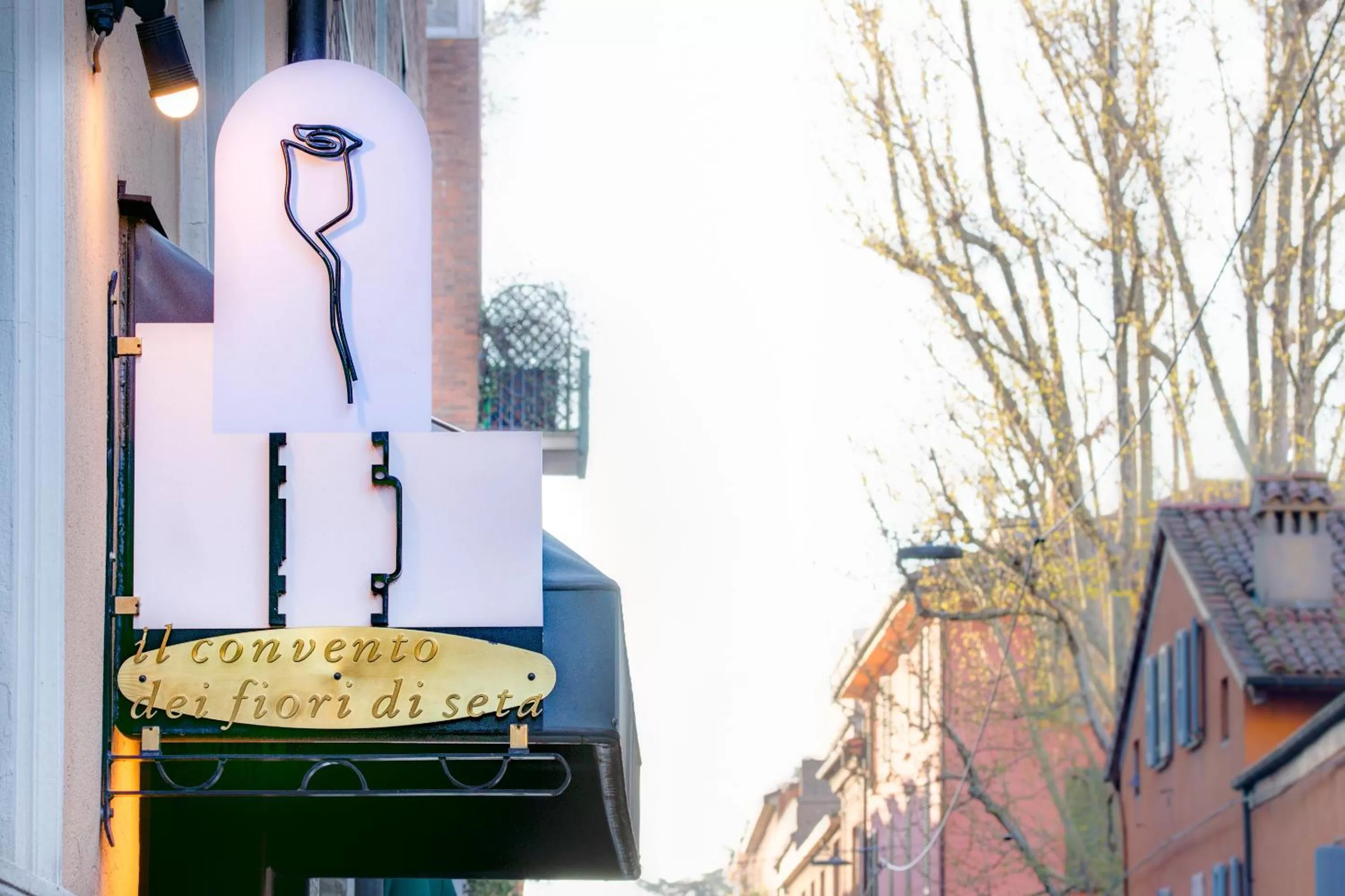 Property building in Il Convento Dei Fiori Di Seta