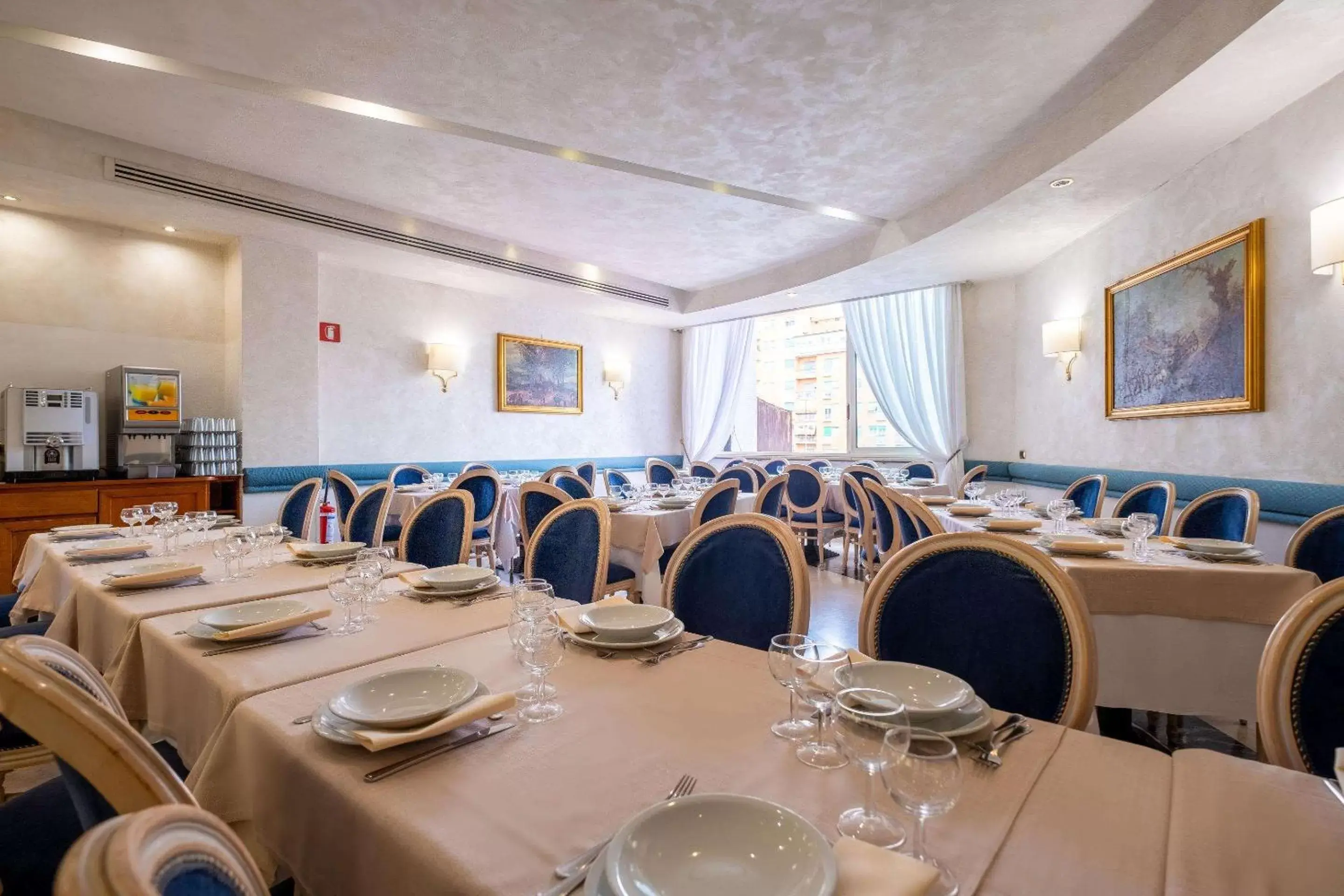 Restaurant/Places to Eat in Quality Hotel Nova Domus