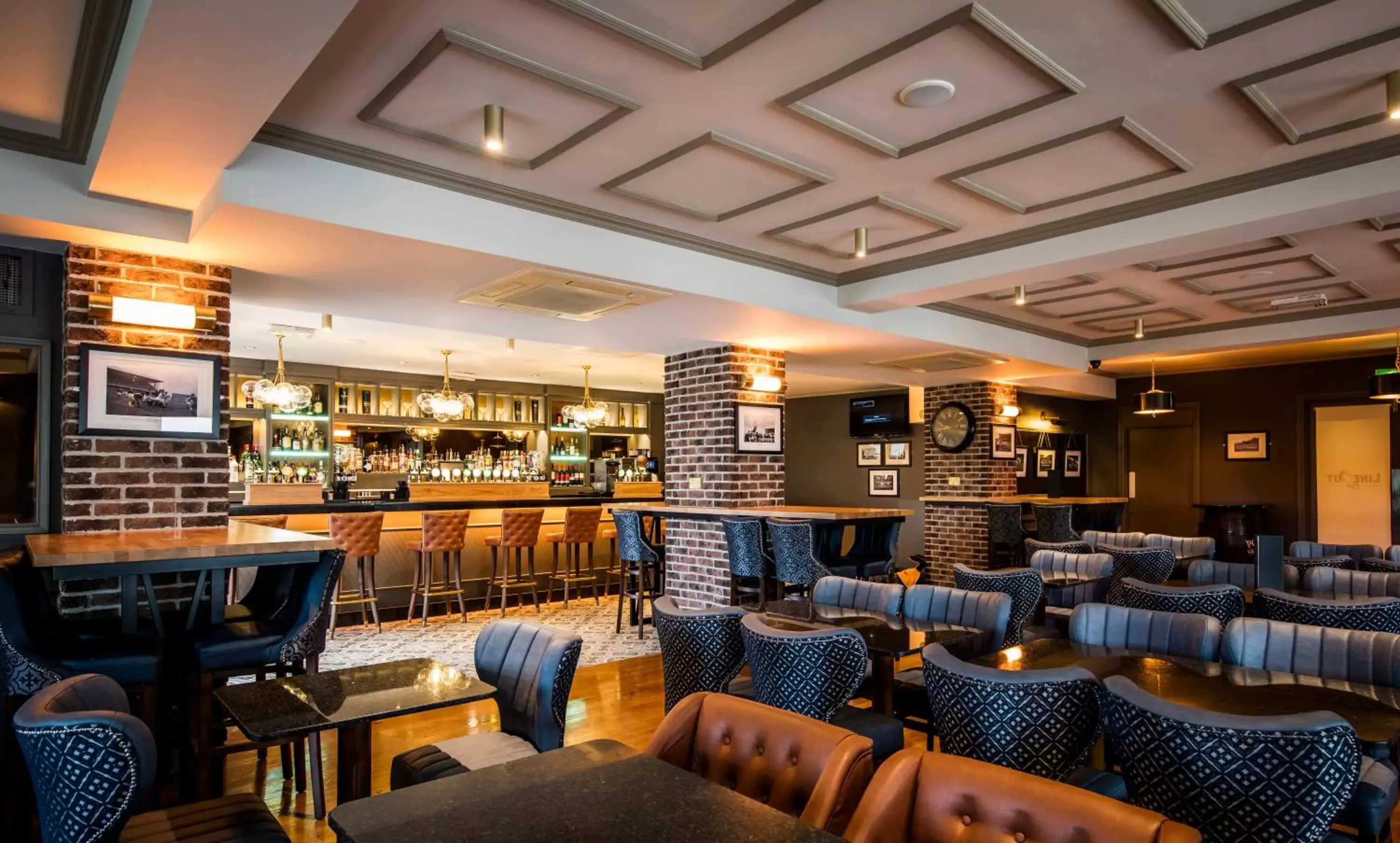 Lounge or bar, Lounge/Bar in Sandymount Hotel