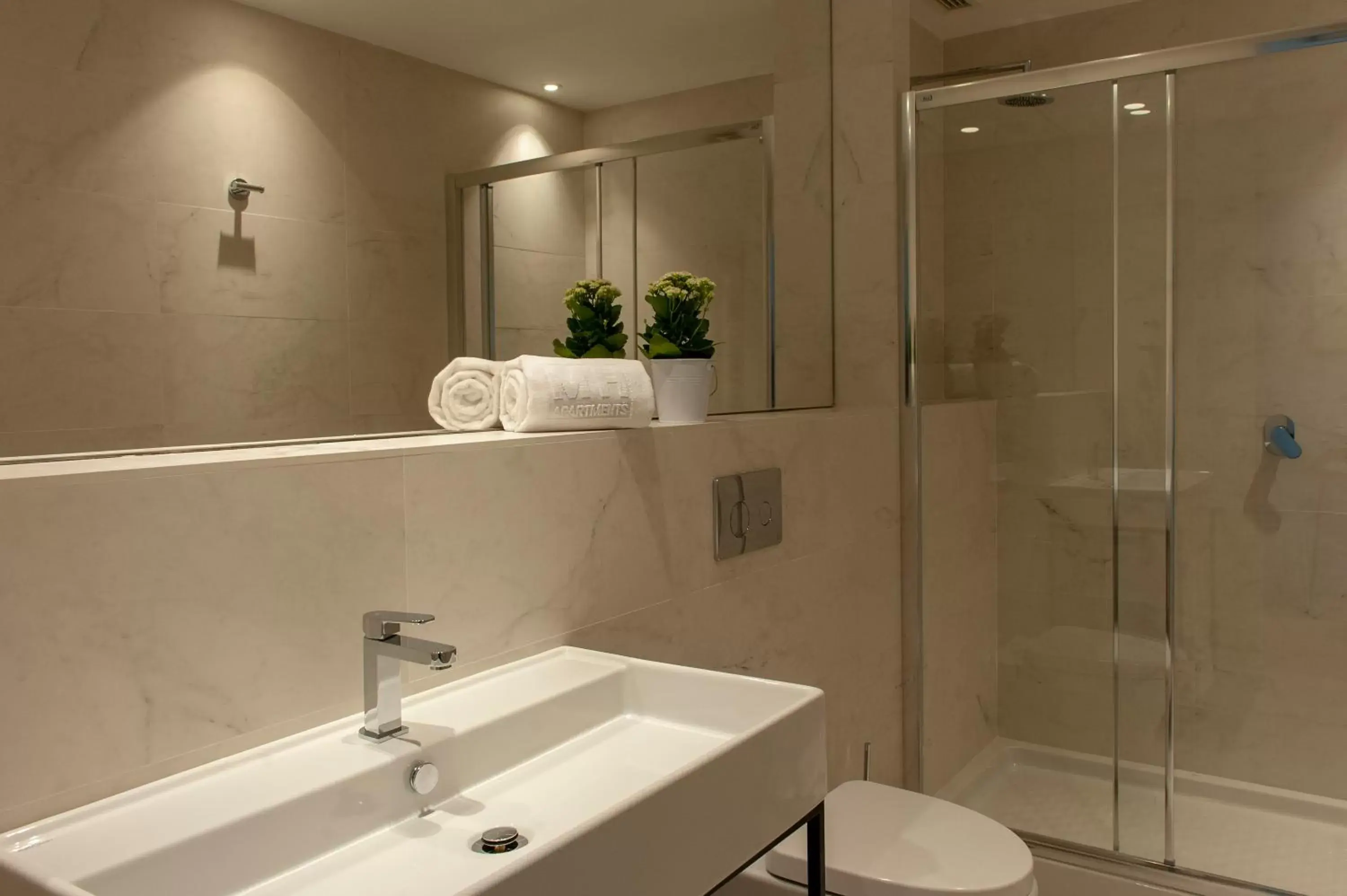 Bathroom in MH Apartments Central Madrid