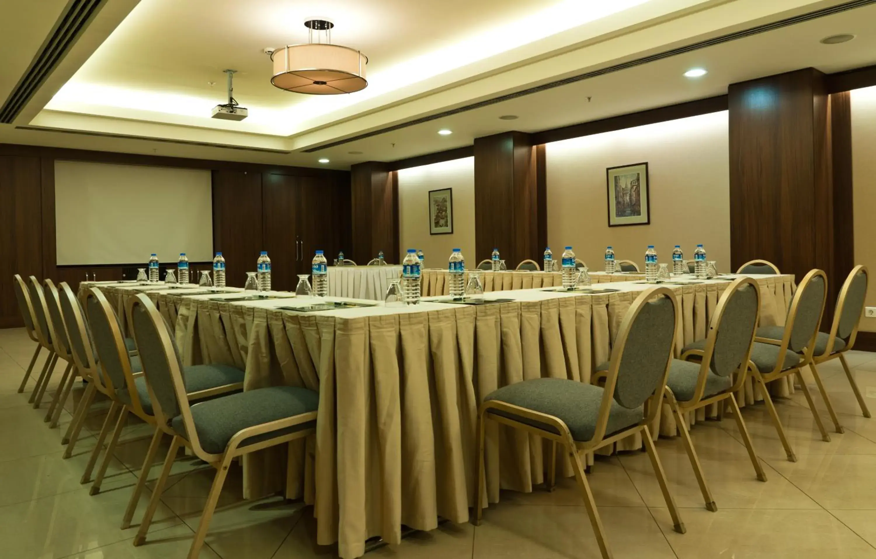 Business facilities in Riva Hotel Taksim