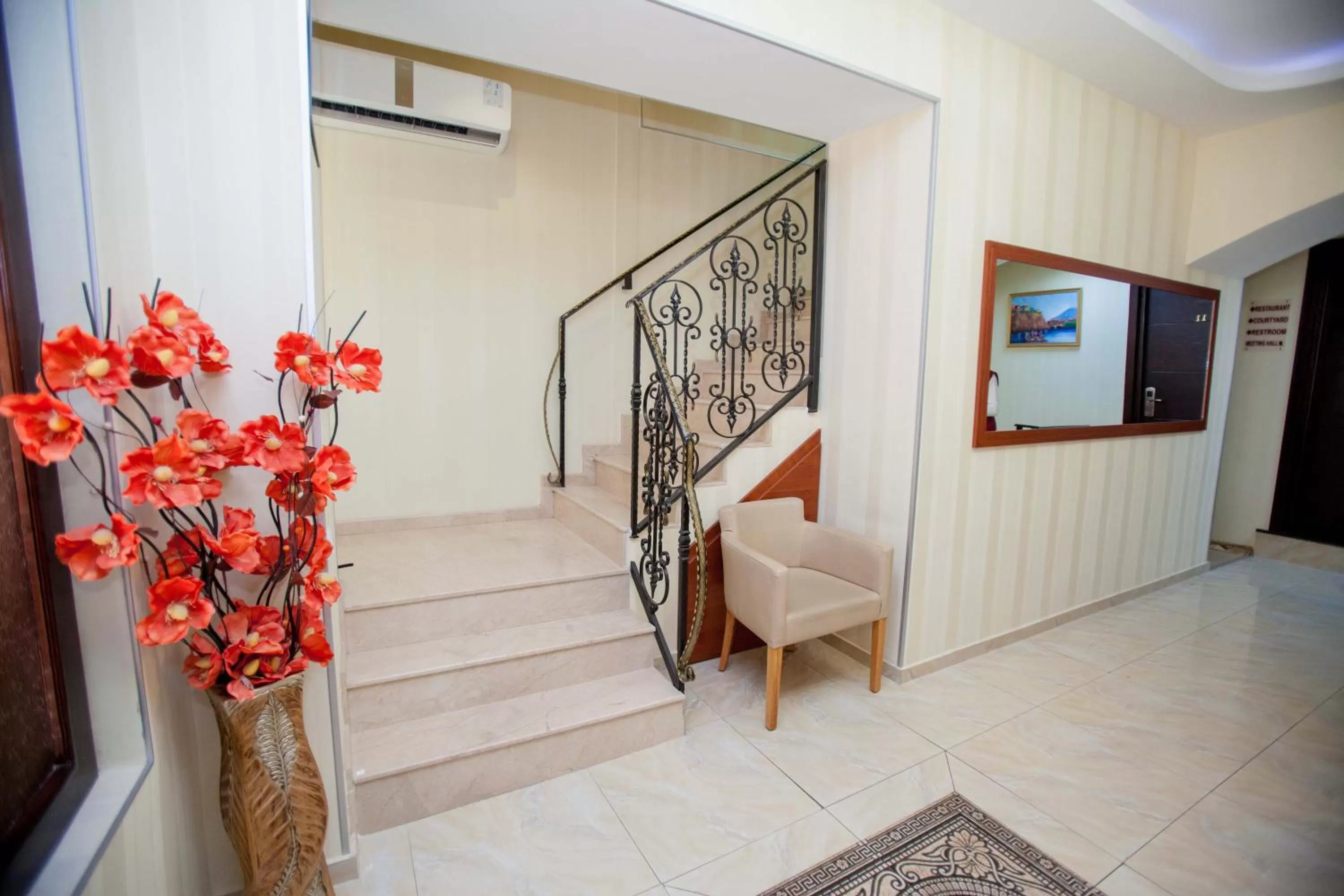 Lobby or reception in Rustaveli Palace