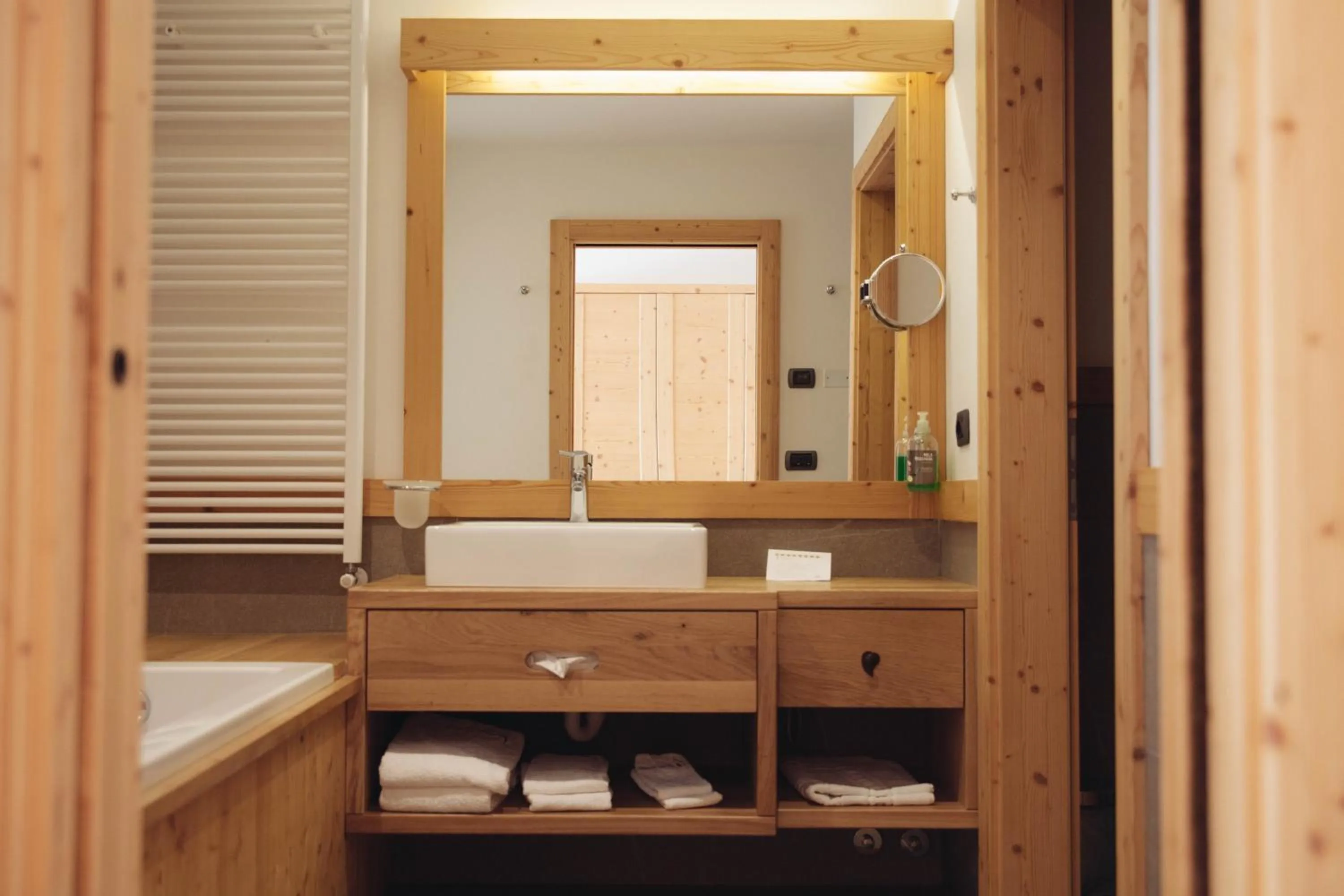 Toilet in Pineta Nature Resort - Wellness & SPA