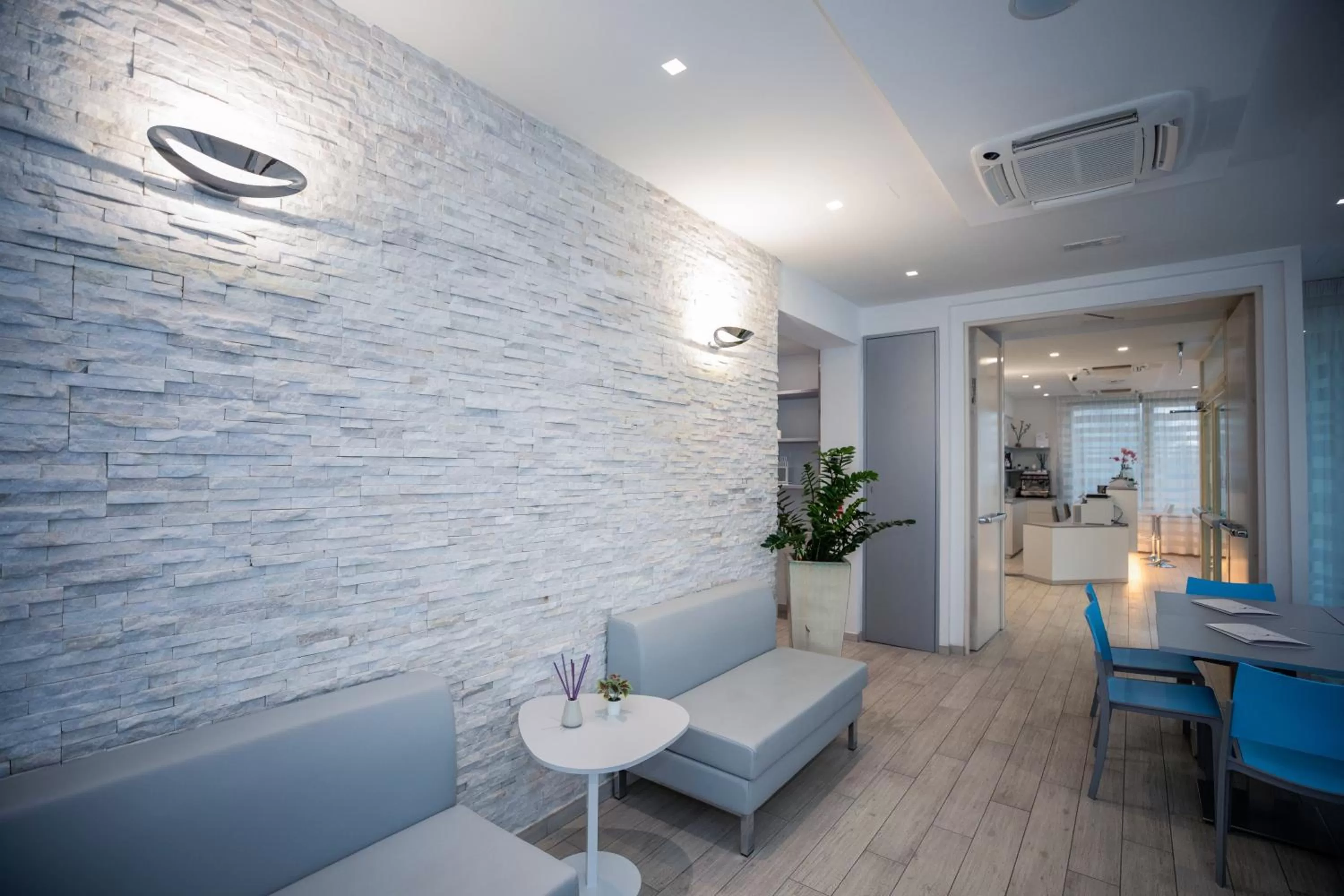 Seating area in Hotel Gabbiano