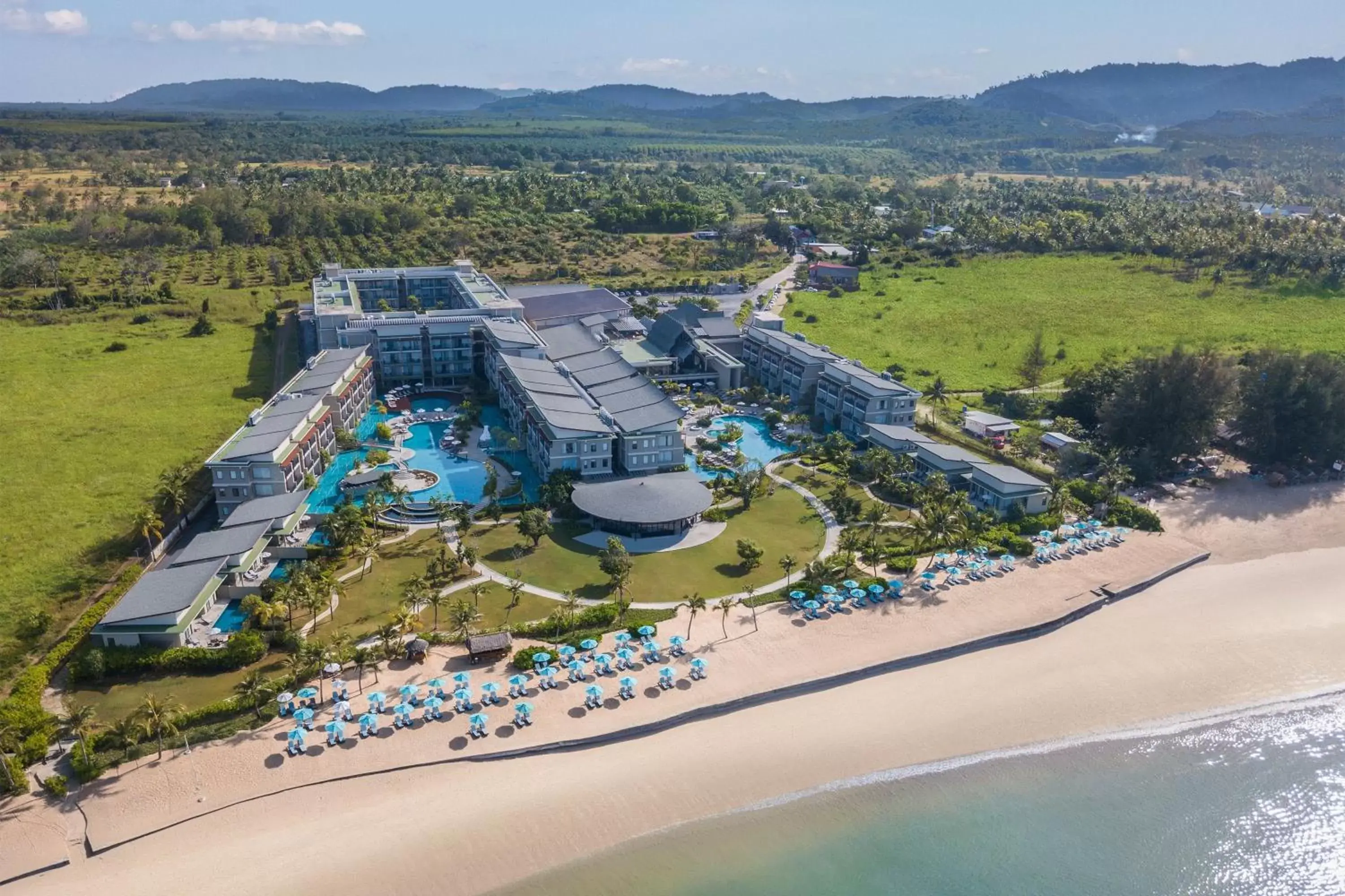 Property building, Bird's-eye View in Le Meridien Khao Lak Resort & Spa