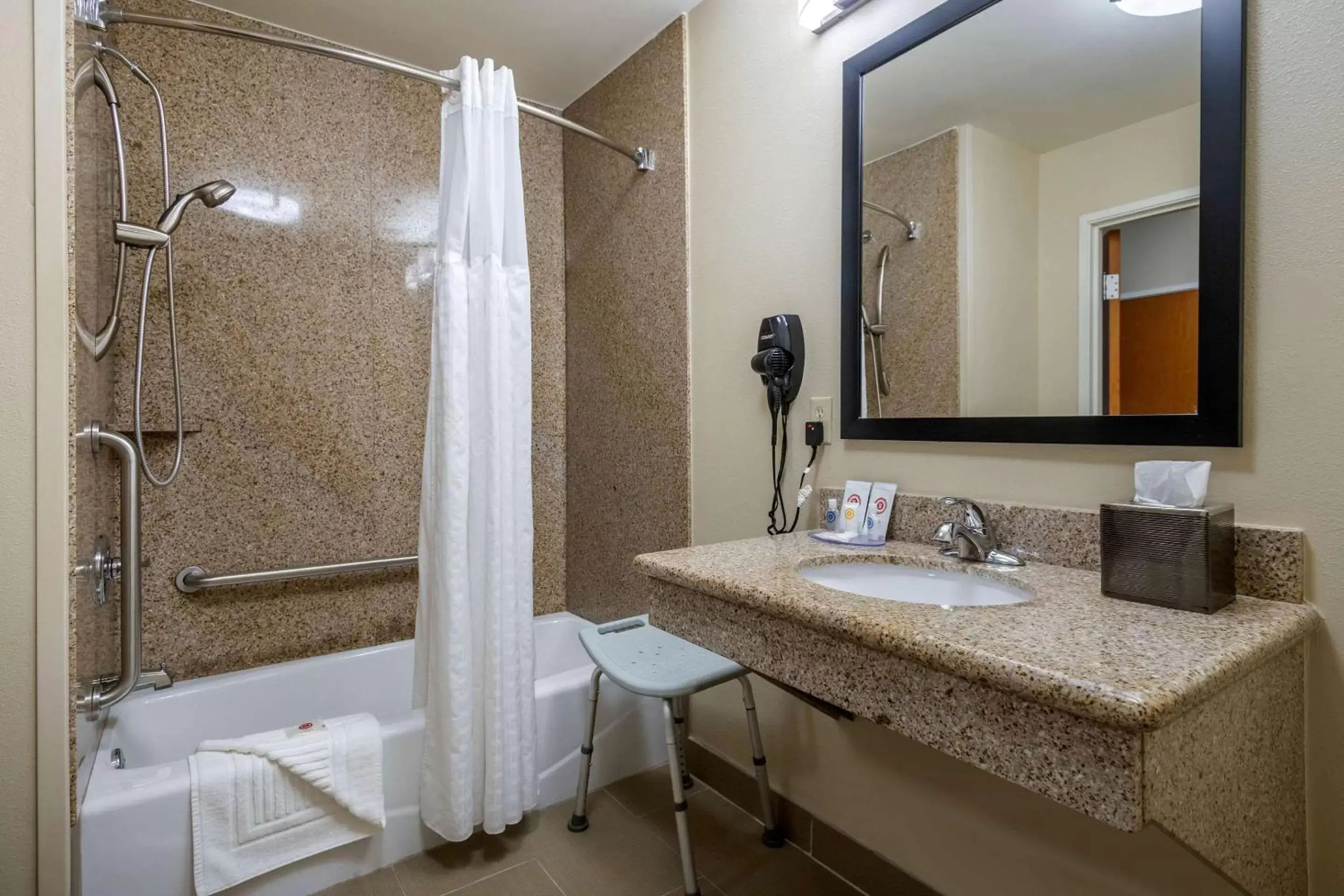 Bathroom in Comfort Inn & Suites Glenpool