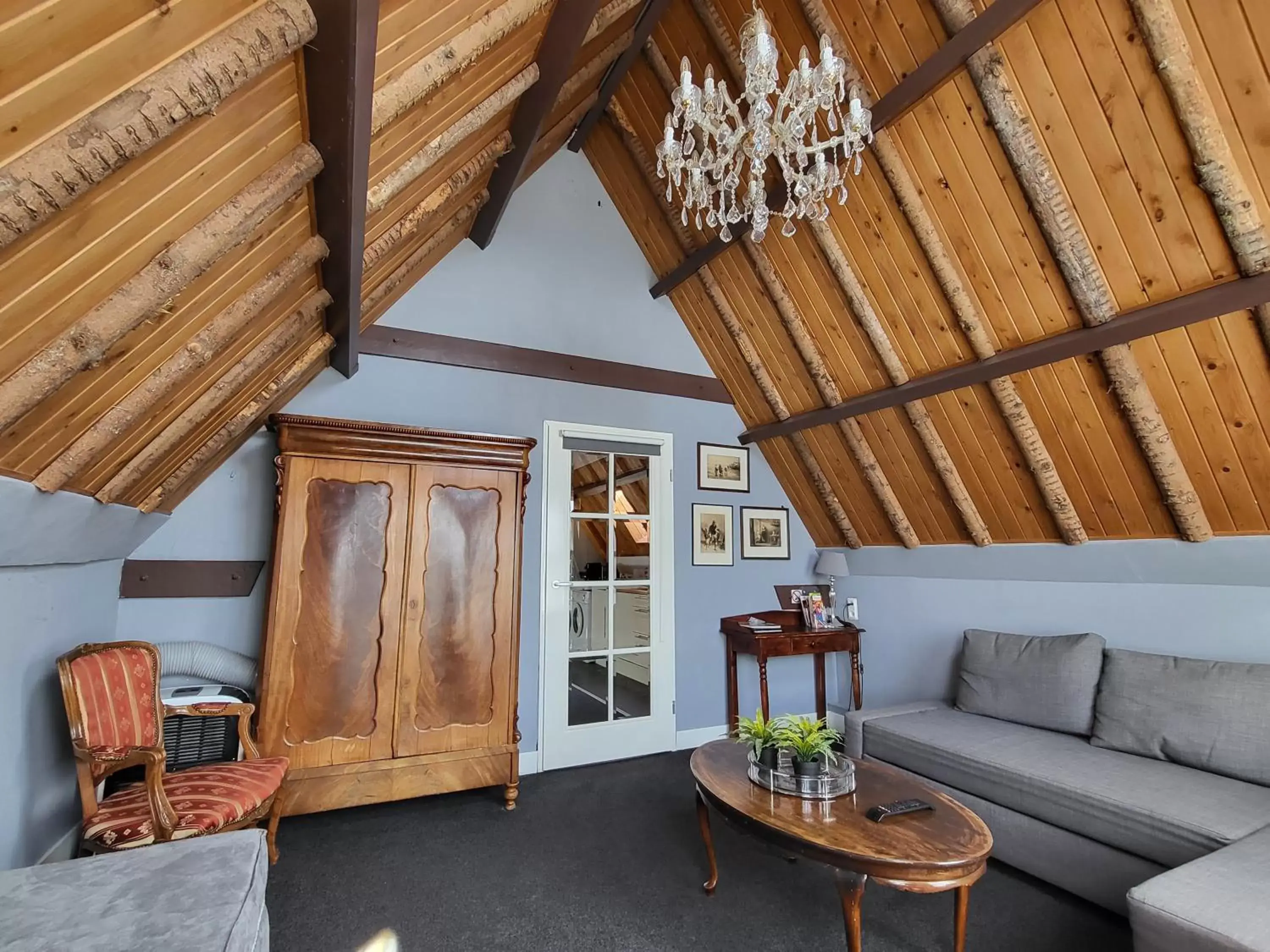 Living room, Seating Area in Huys van Leyden