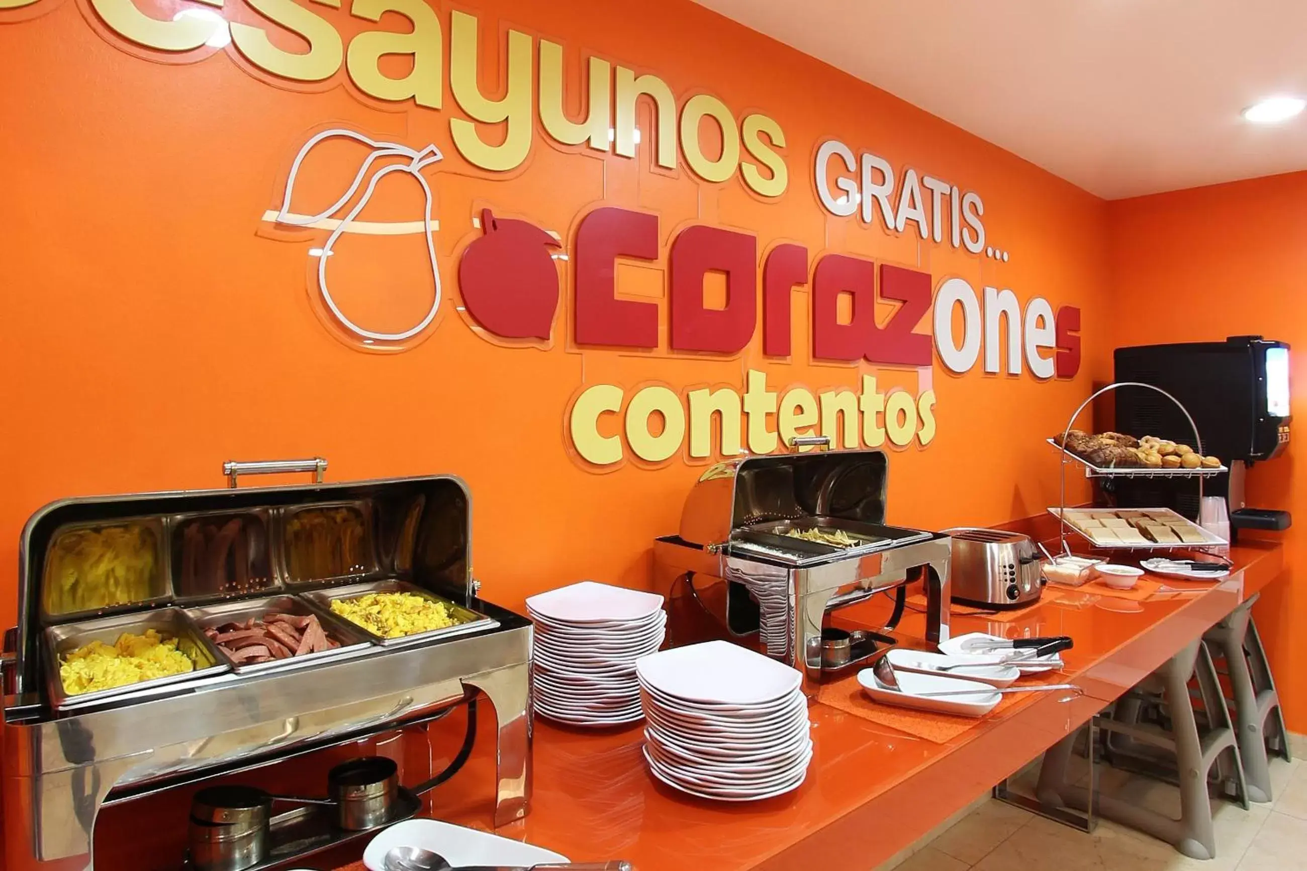 Lounge or bar in One Cuernavaca Lounge or bar in One Cuernavaca