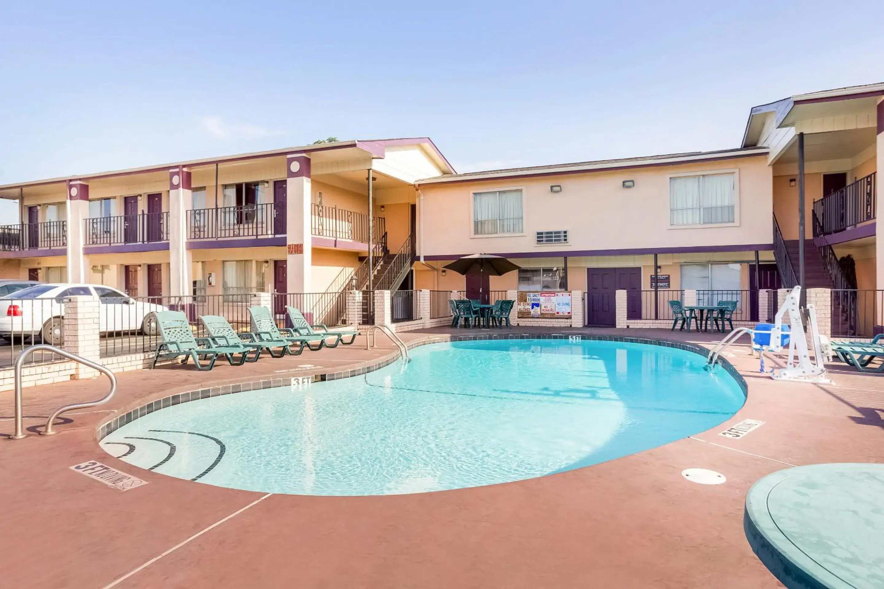 Pool view, Property Building in OYO Hotel Texarkana North Heights AR Hwy I-30