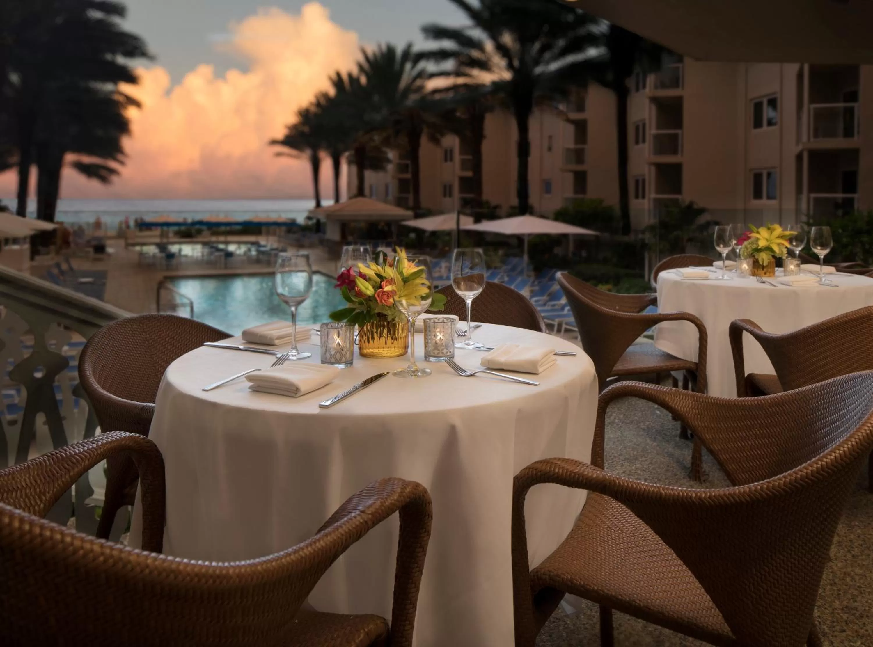 Restaurant/places to eat in Edgewater Beach Hotel