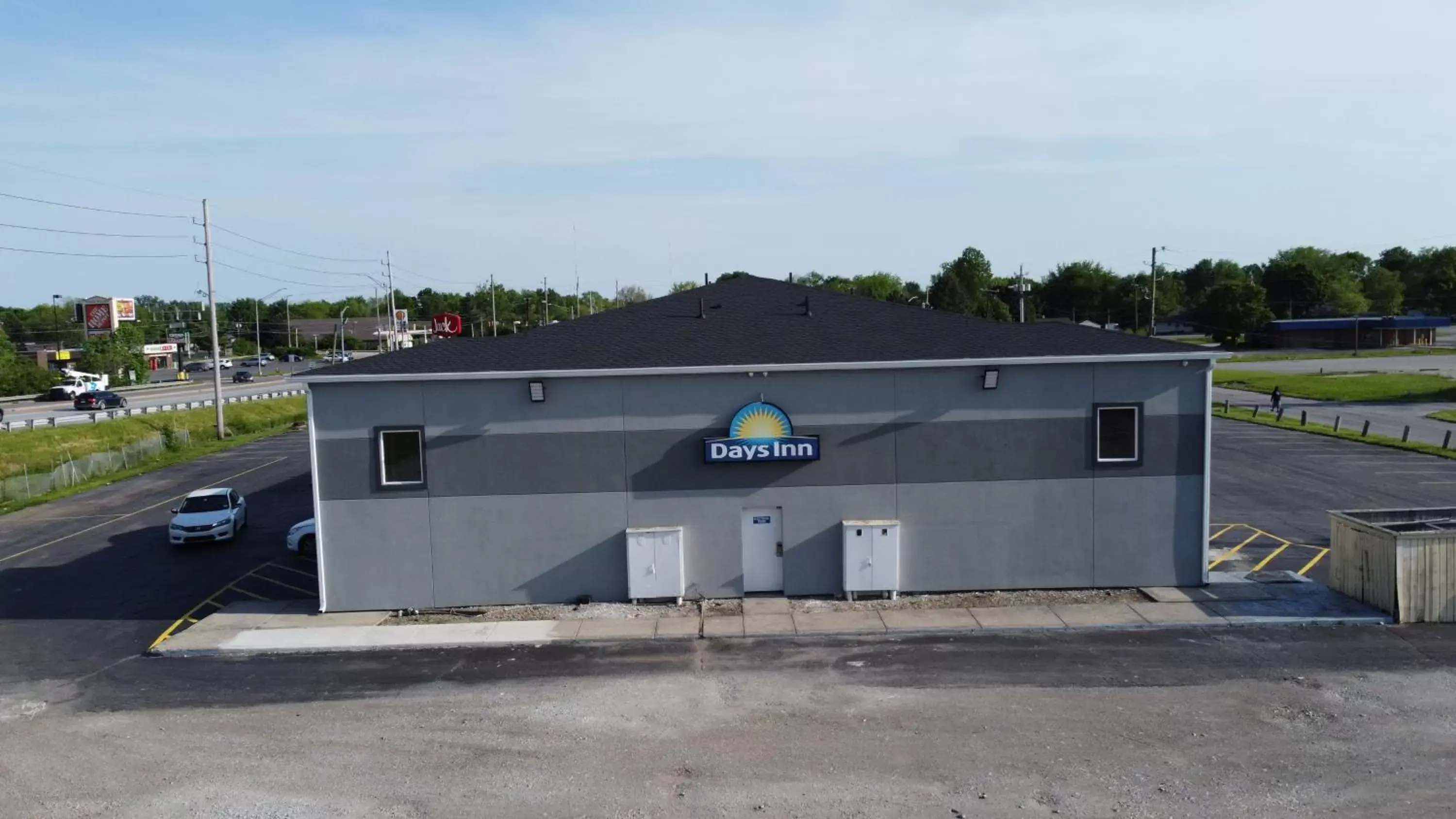 Property building in Days Inn by Wyndham Indianapolis East Post Road