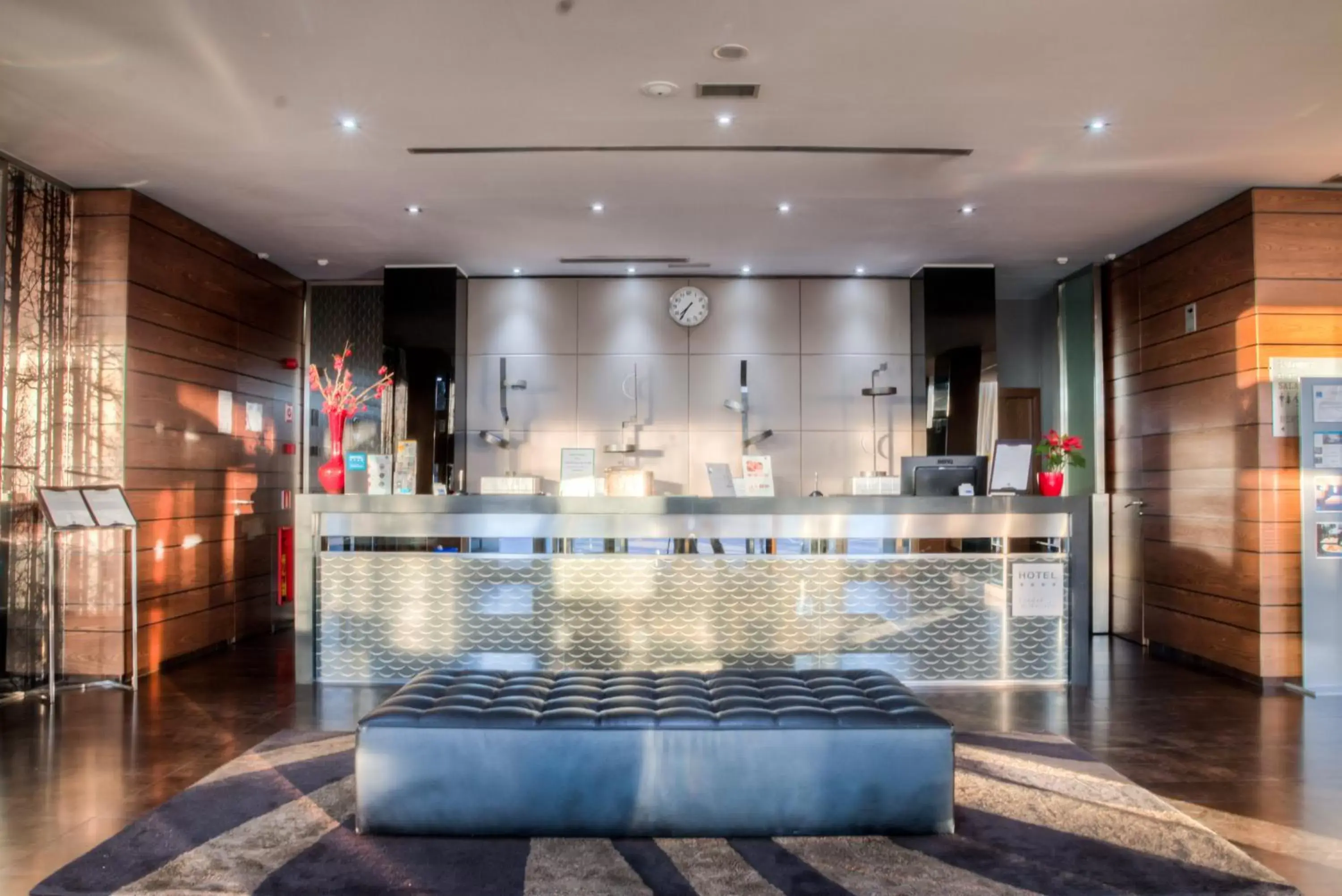 Lobby or reception in Hotel Ciudad de Móstoles Lobby or reception in Hotel Ciudad de Móstoles