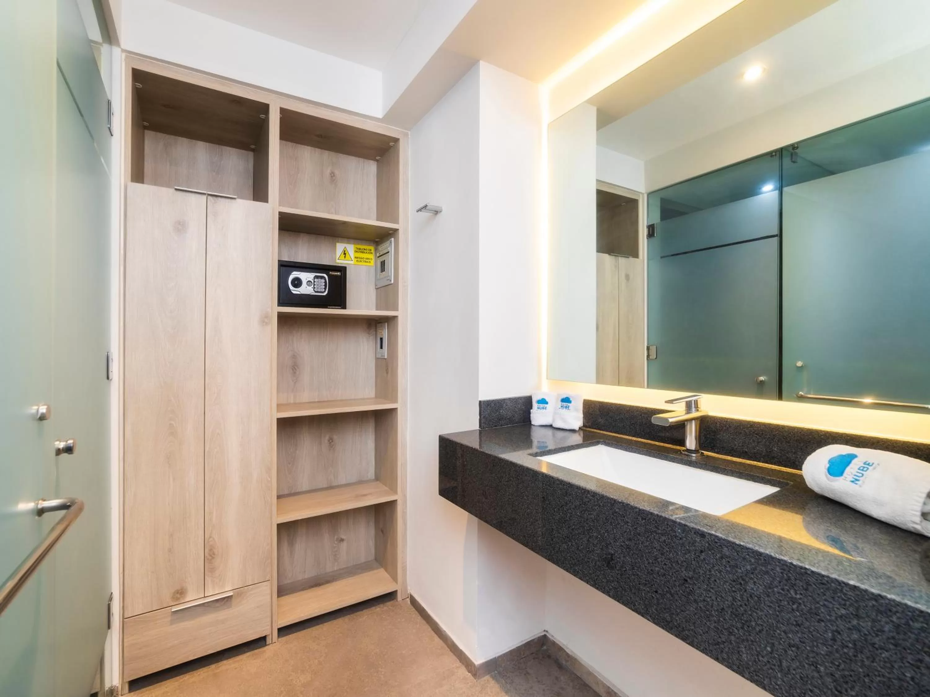 Decorative detail in Hotel Nube, Puebla Centro