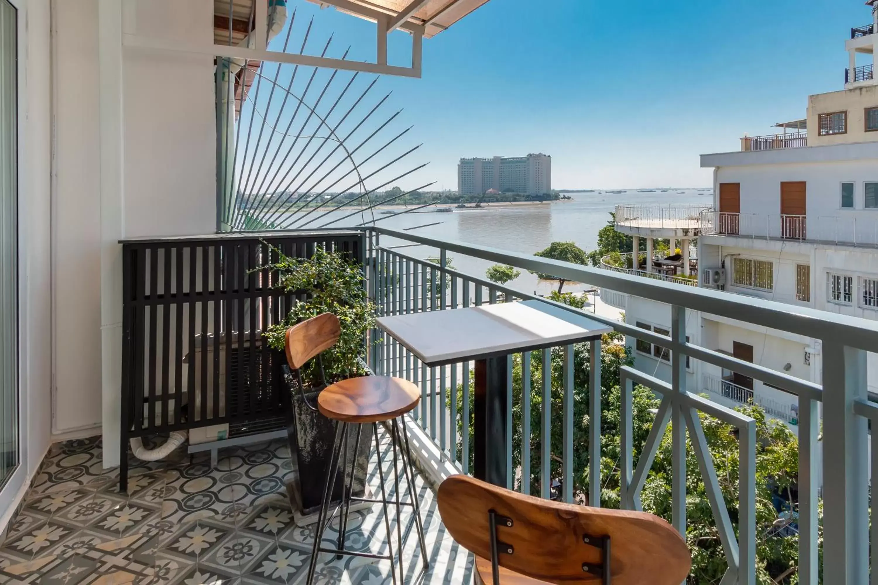Day, Balcony/Terrace in TAO Riverside Residence