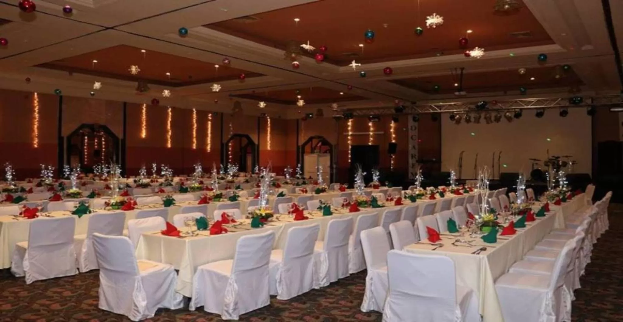 Restaurant/places to eat in Hotel Tocarema